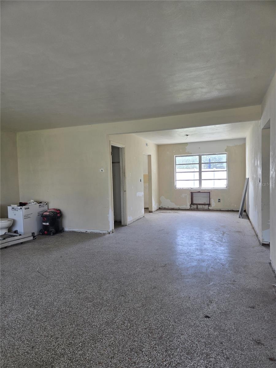 1216 Franklin Cir, Clearwater, FL 33756 photo
