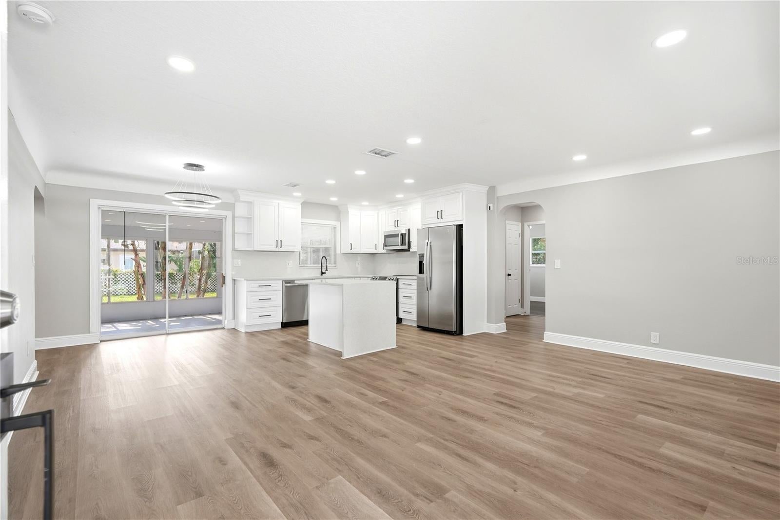 1628 S Highland Ave, Clearwater, FL 33756 photo