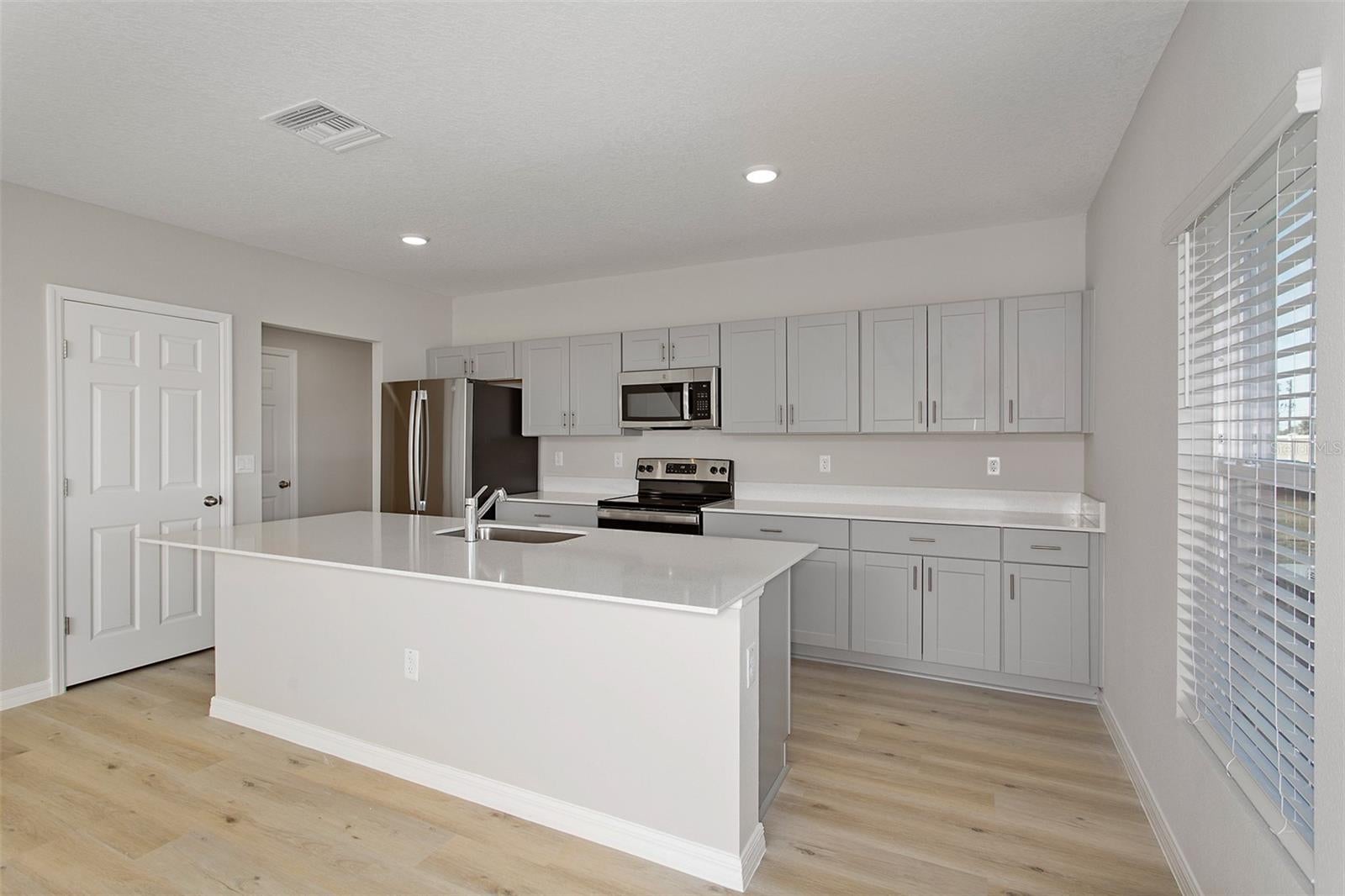 4361 Riverbend Blvd, Haines City, FL 33844 photo