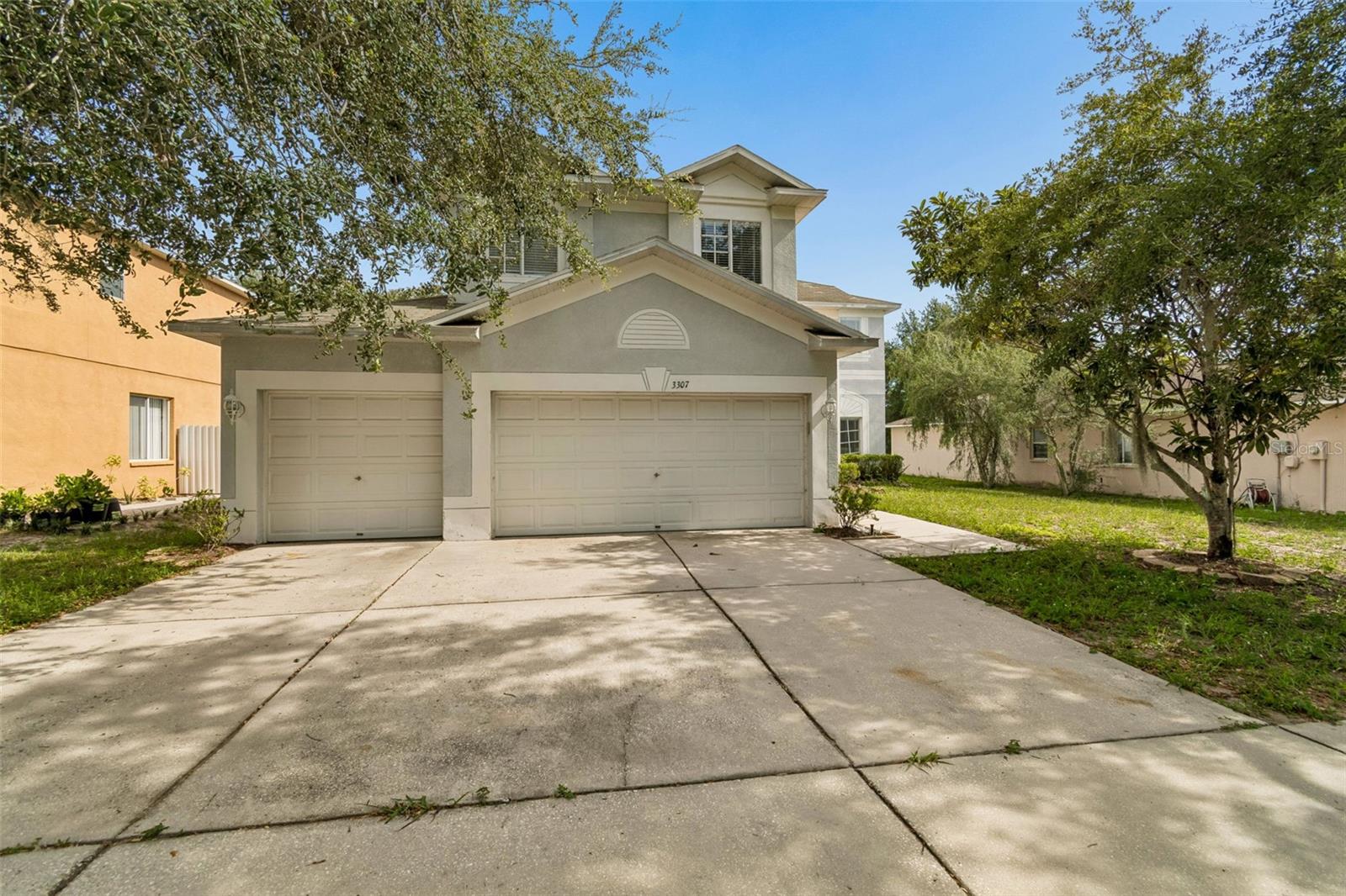 3307 Pine Top Dr, Valrico, FL 33594 photo
