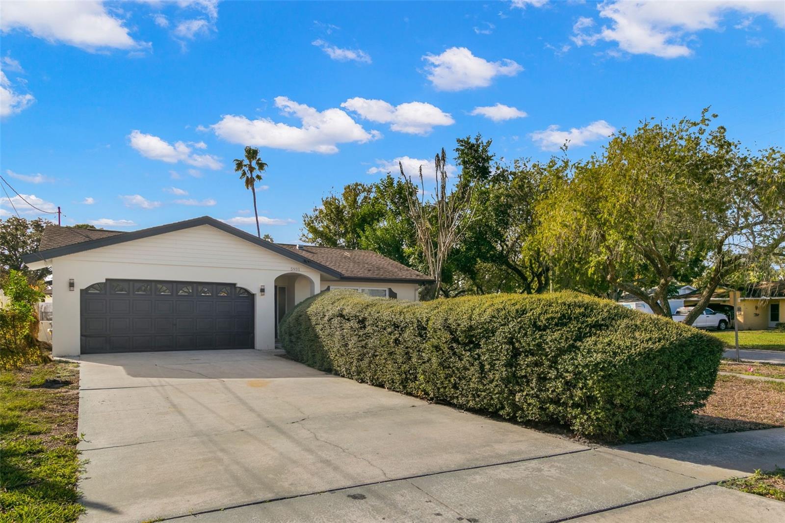 5931 Denver St, Saint Petersburg, FL 33703 photo