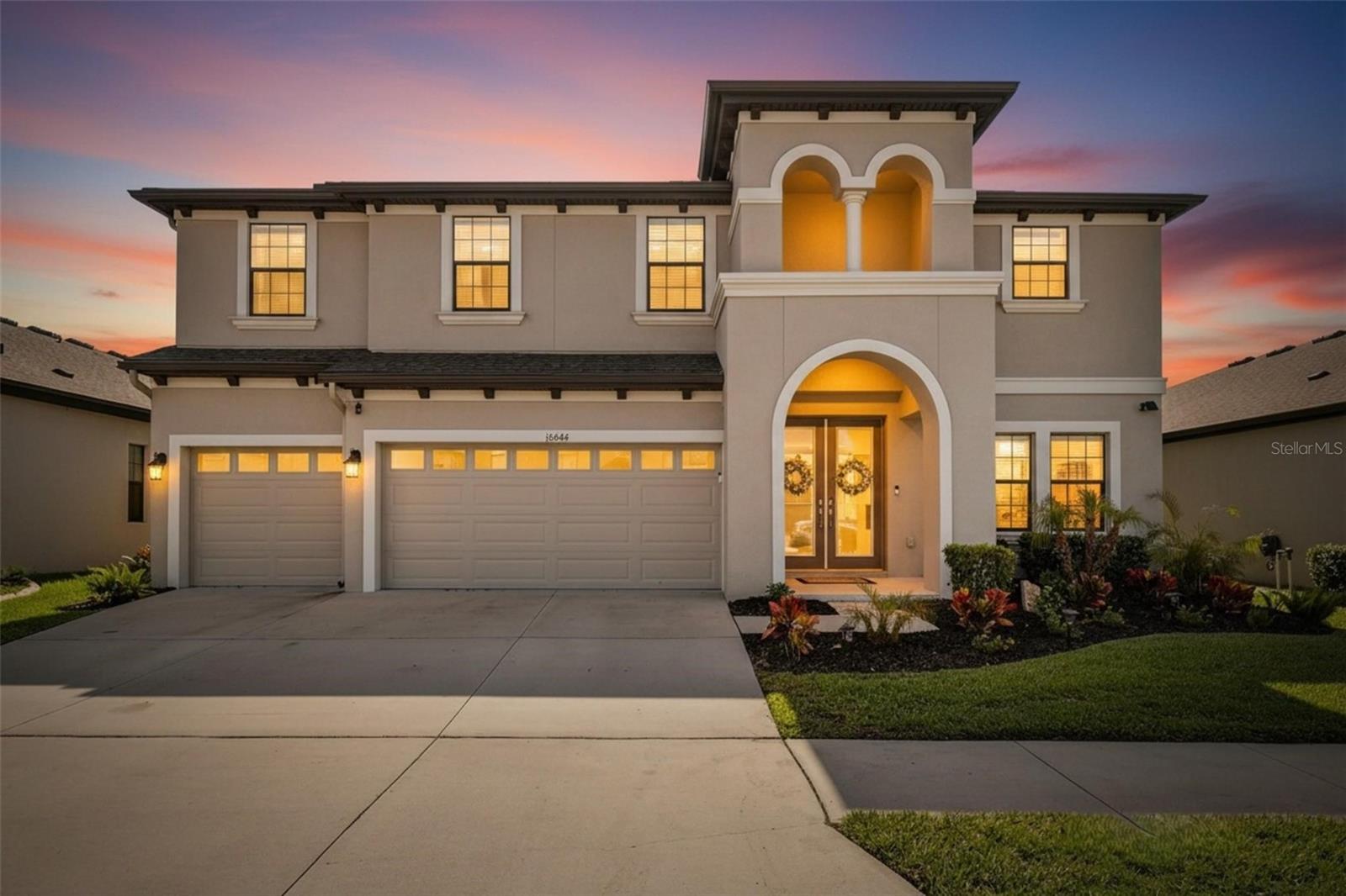 12444 Horseshoe Bend Dr, Lithia, FL 33547 photo