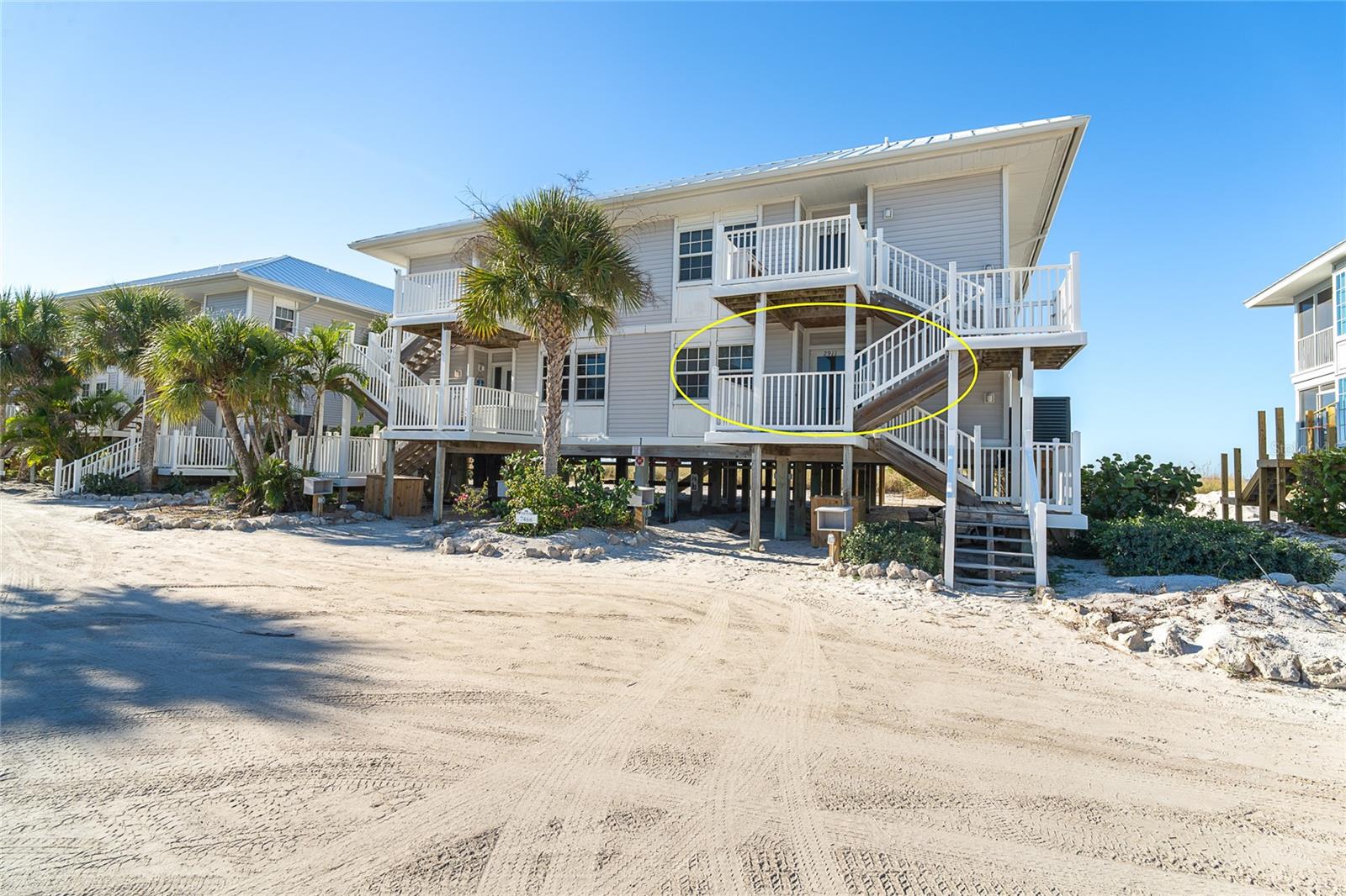7466 Palm Island Dr, Placida, FL 33946