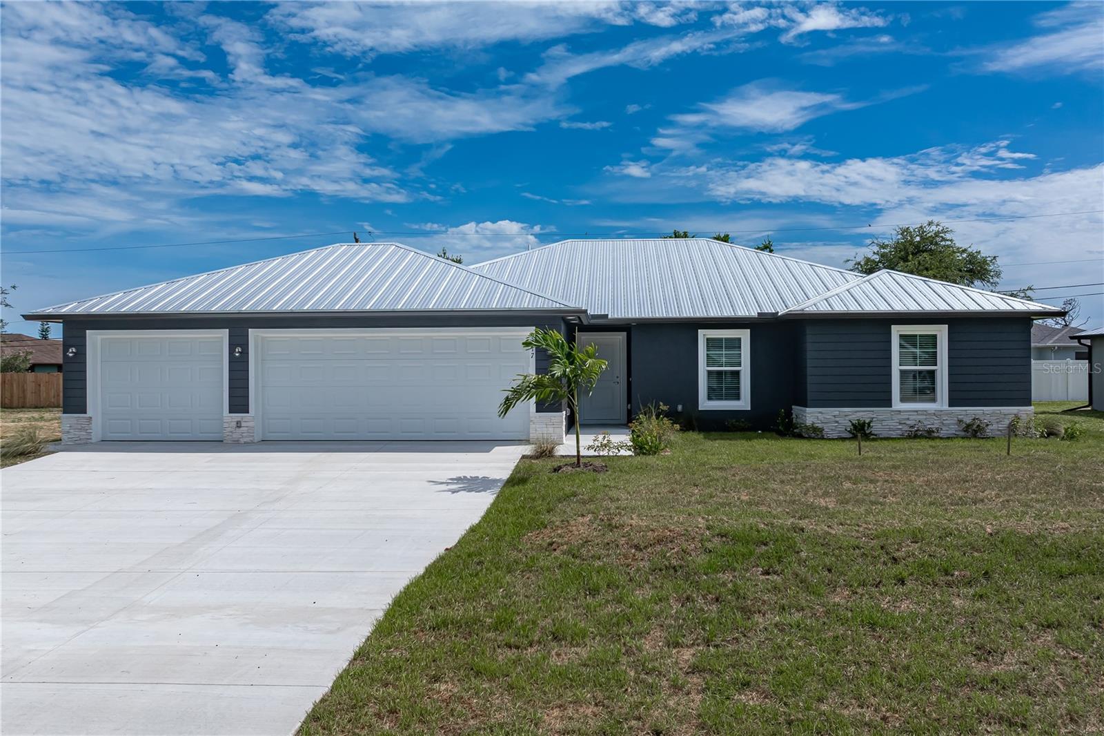9417 Heartwellville Ave, Englewood, FL 34224