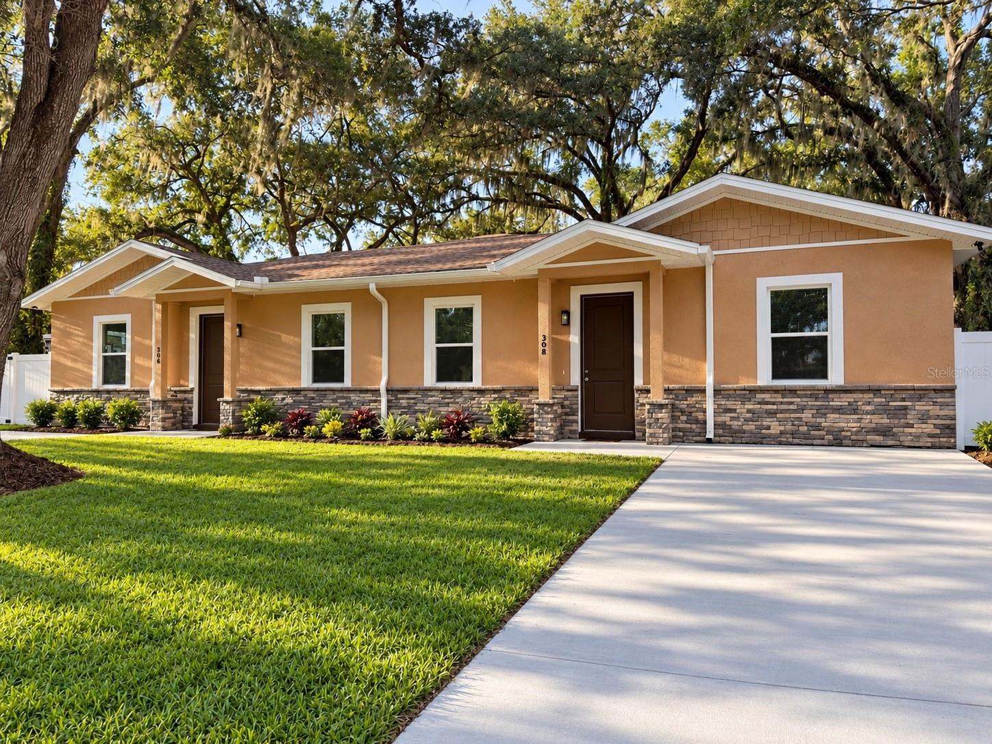308 Damon St, Plant City, FL 33563