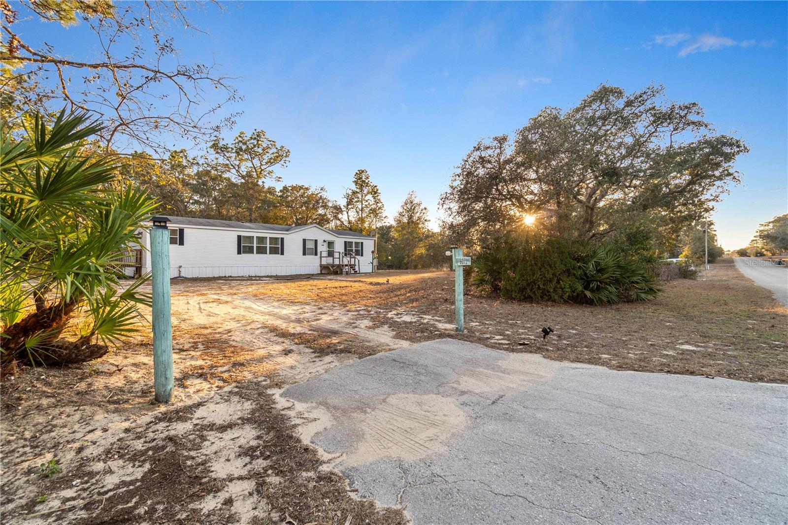 6072 W Patriot St, Homosassa, FL 34448 photo