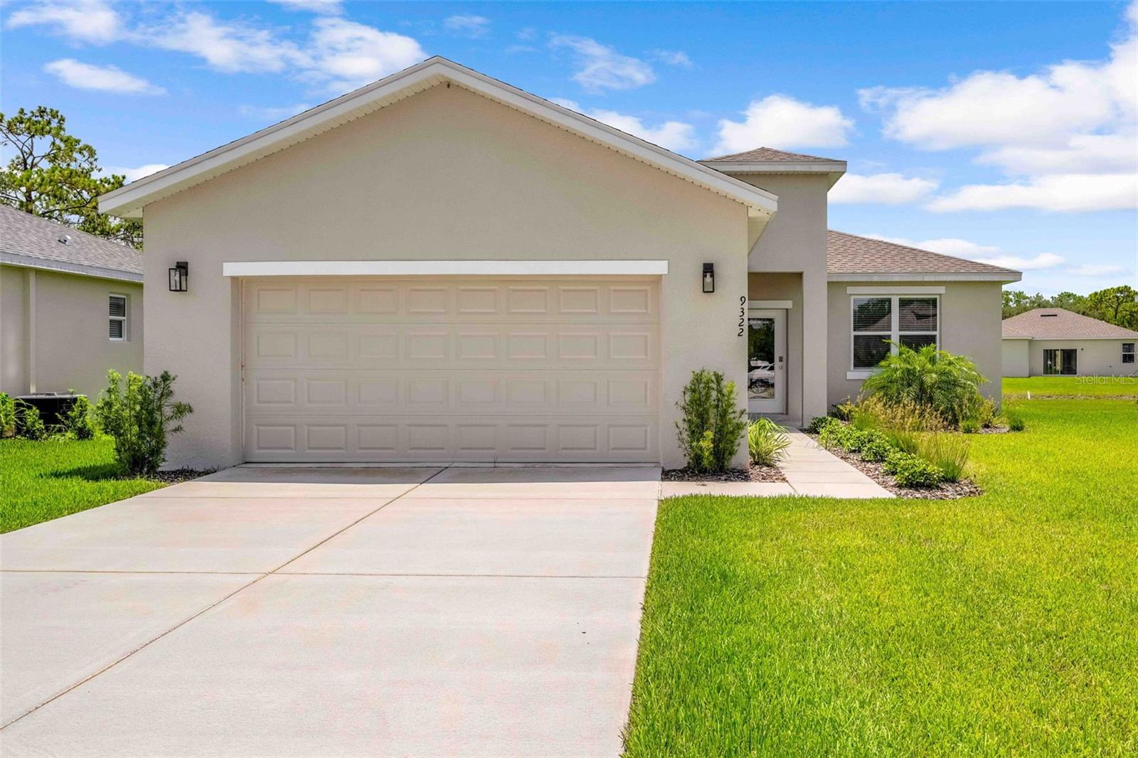 9322 Seve Ct, Weeki Wachee, FL 34613