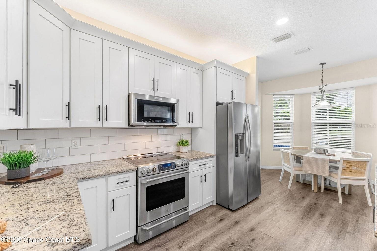 981 Shaw Cir, Melbourne, FL 32940 photo