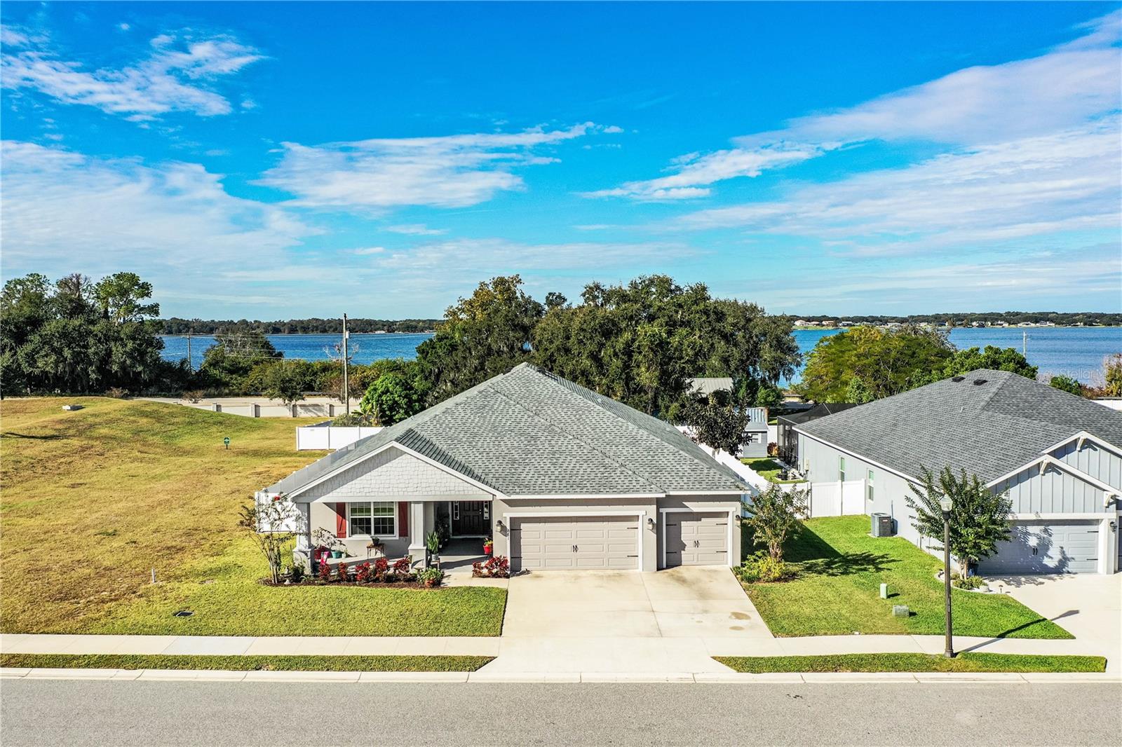 261 Walkers Point Dr, Auburndale, FL 33823 photo