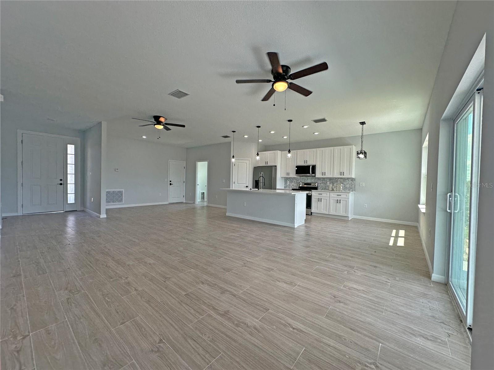13558 Jeronimo Ln, Port Charlotte, FL 33981 photo