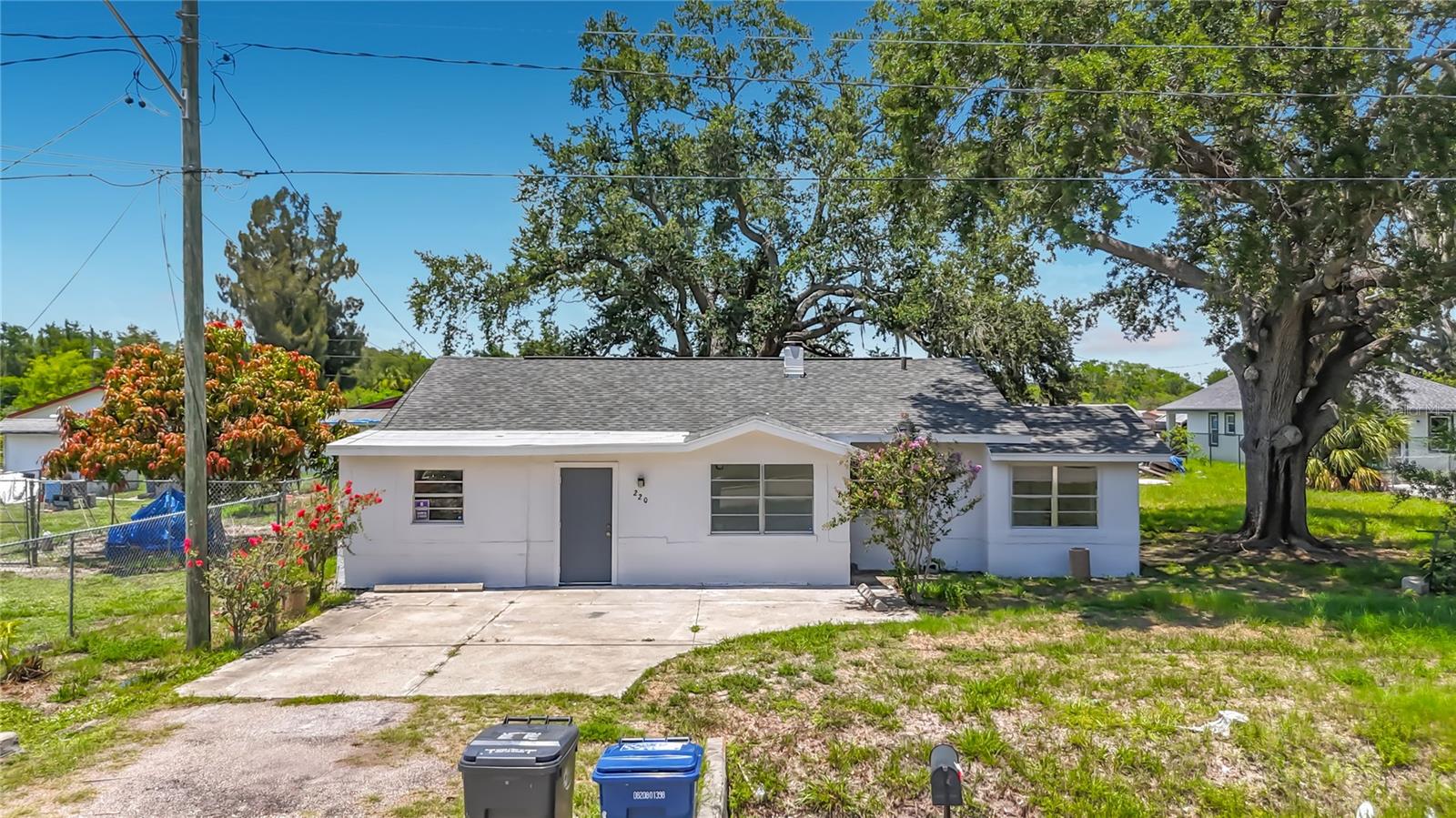 220 29 St, Palmetto, FL 34221