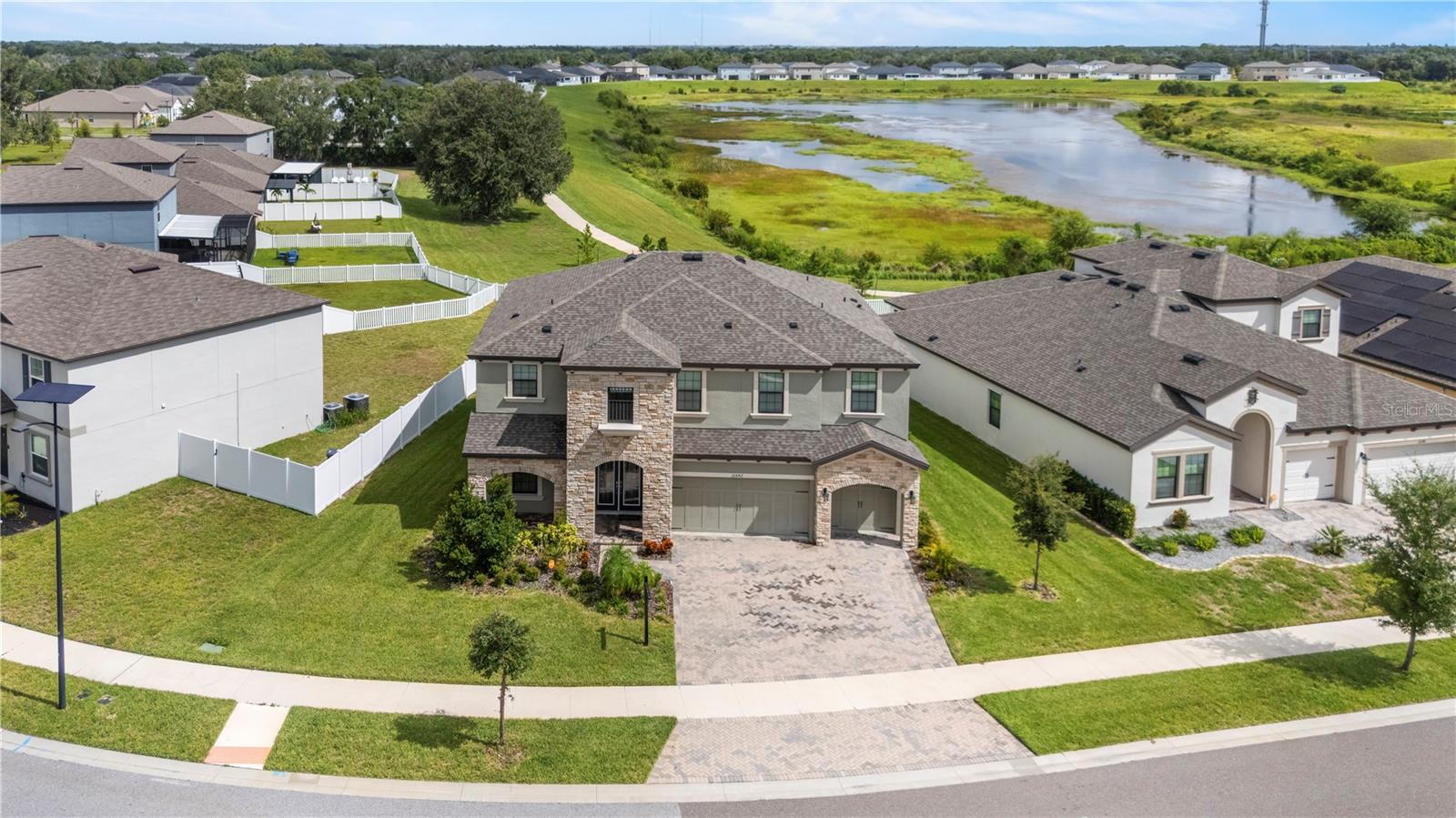 12642 Bergstrom Bay Dr, Riverview, FL 33579 photo
