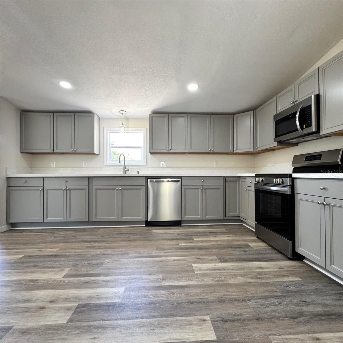 4220 Dixie Hwy, Auburndale, FL 33823 photo