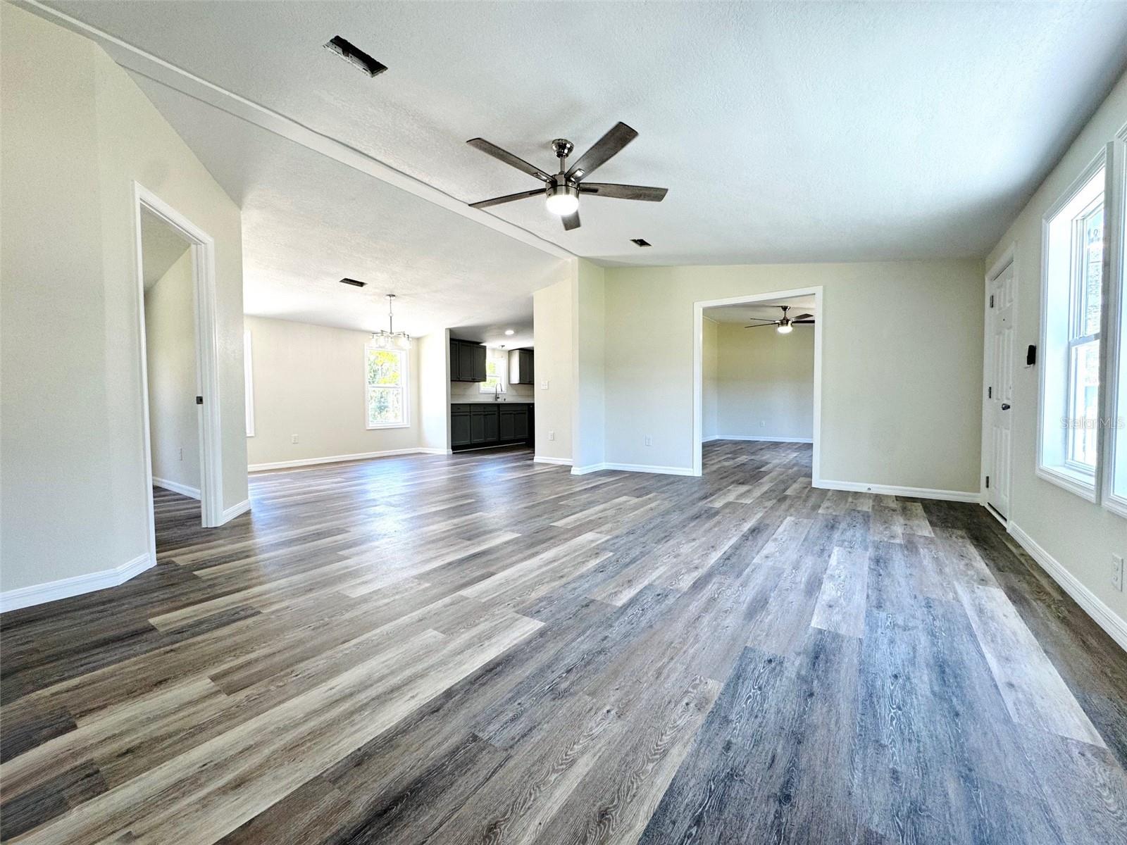 4220 Dixie Hwy, Auburndale, FL 33823 photo
