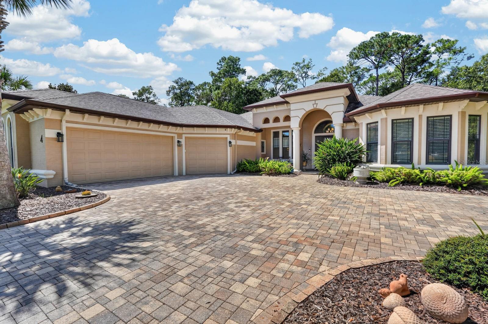 4 Scarlet Oak Cir, Palm Coast, FL 32137 photo
