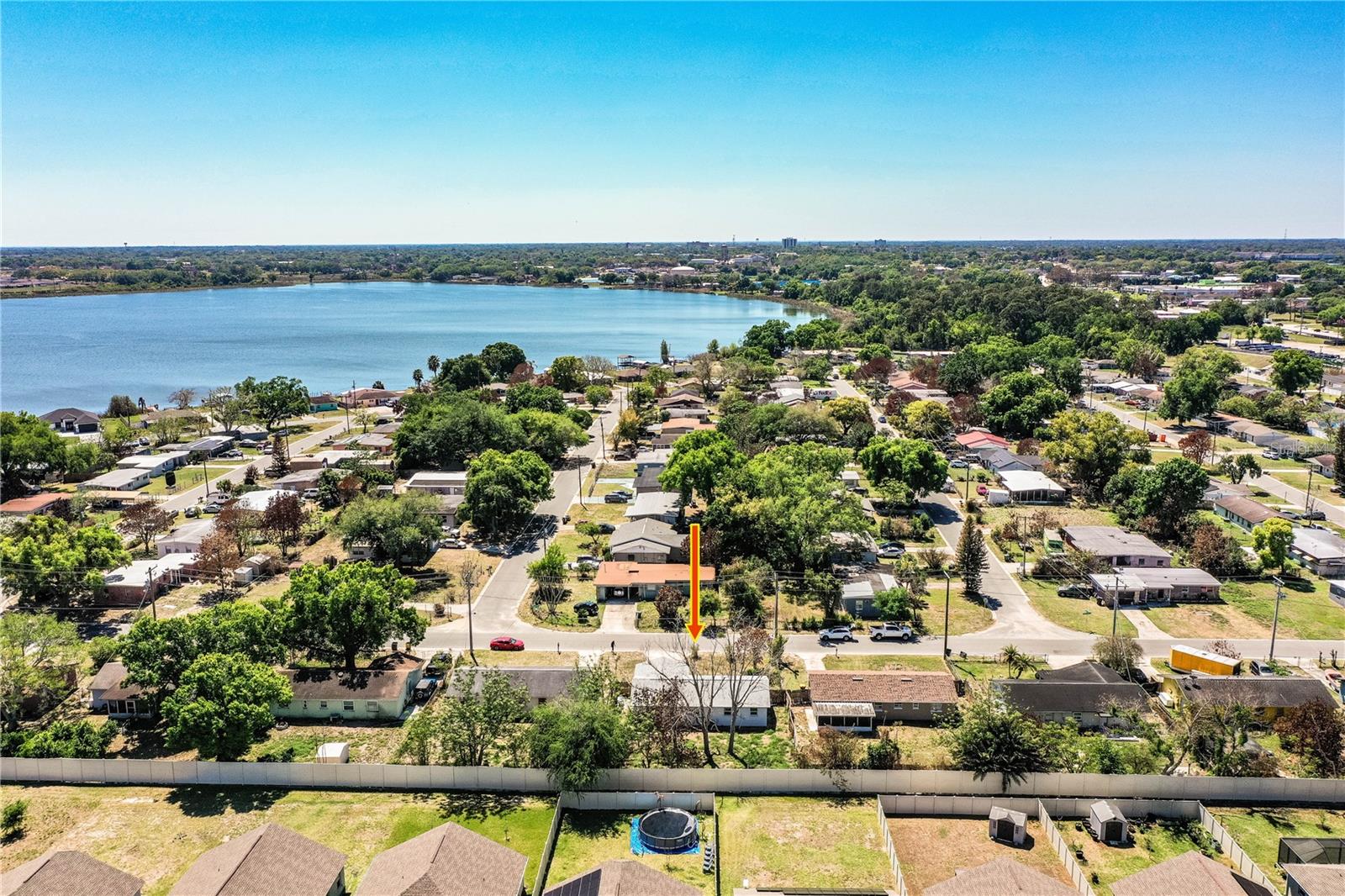 1015 Carefree Cove Dr, Winter Haven, FL 33881 photo