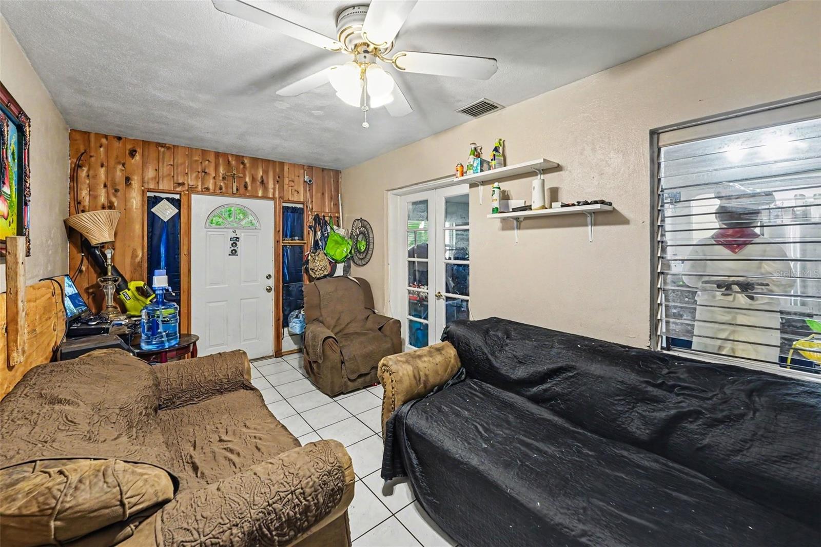 110 N Jupiter Ave, Clearwater, FL 33755 photo