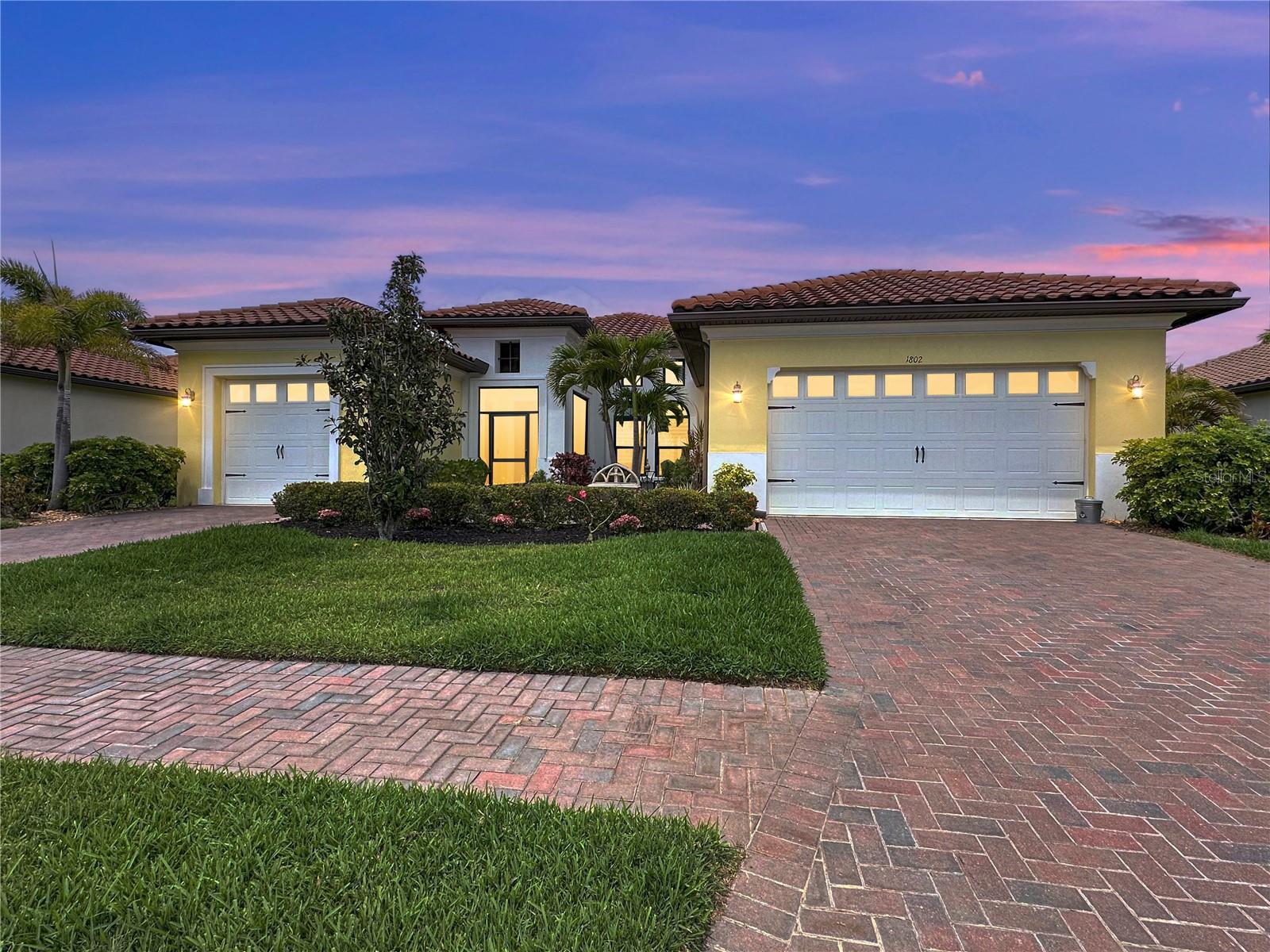 1802 5 St, Palmetto, FL 34221 photo