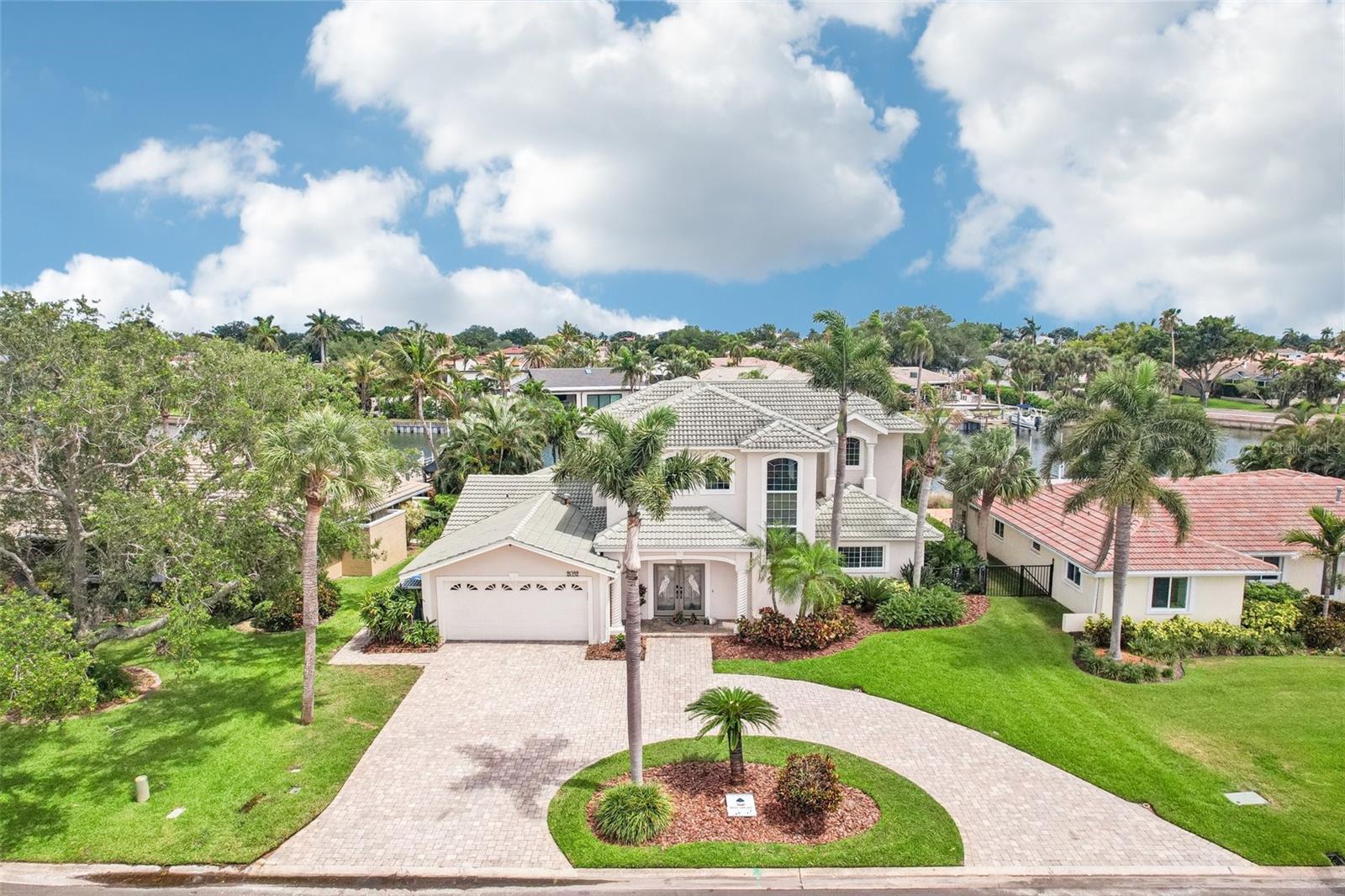 2032 Massachusetts Ave, Saint Petersburg, FL 33703 photo