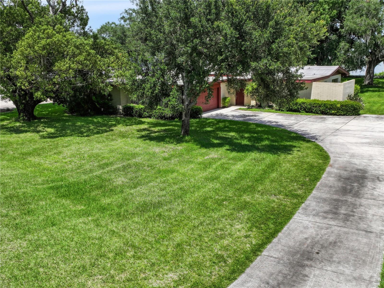 1210 W Lake Hamilton Dr, Winter Haven, FL 33881 photo
