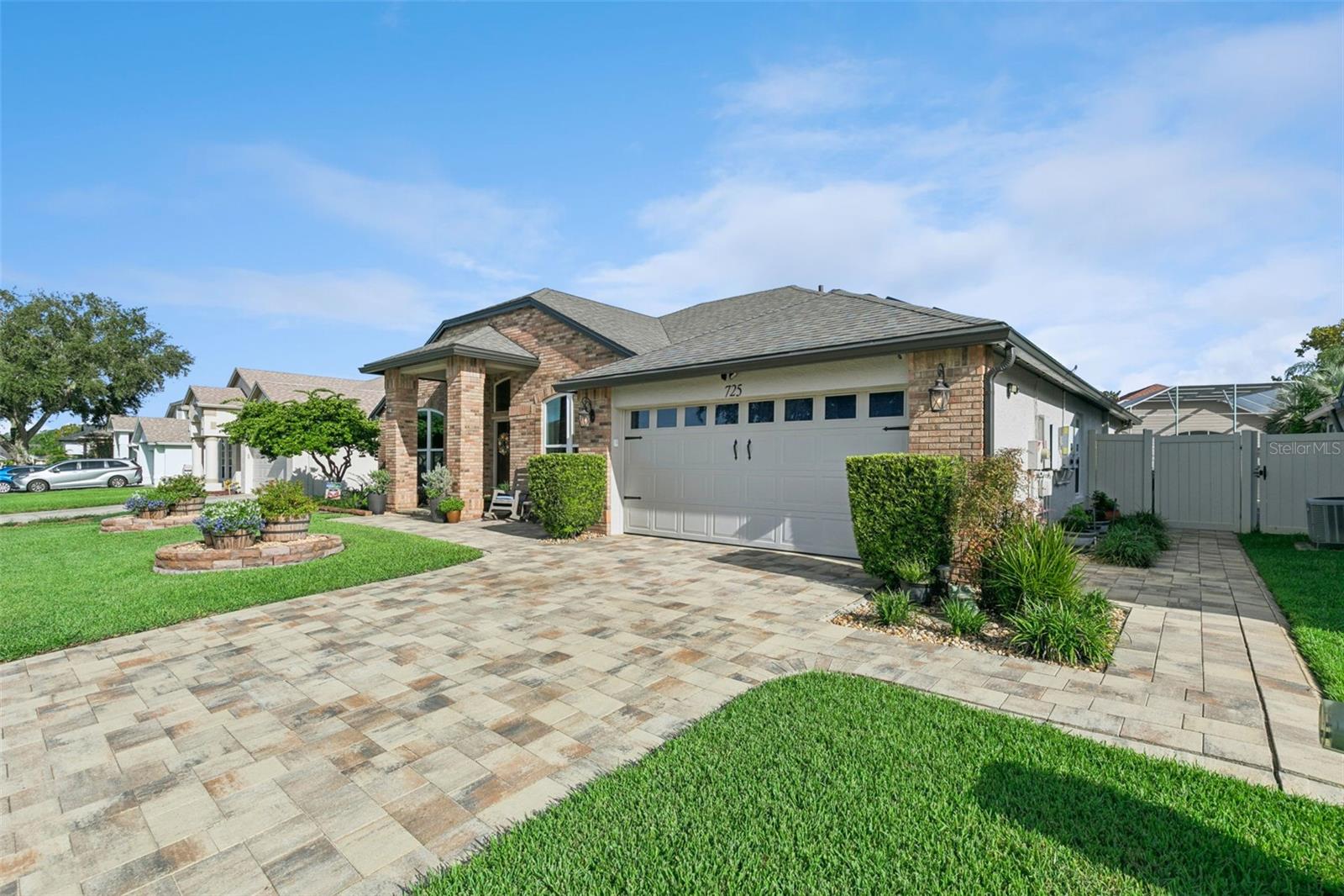 725 Hallowell Cir, Orlando, FL 32828 photo