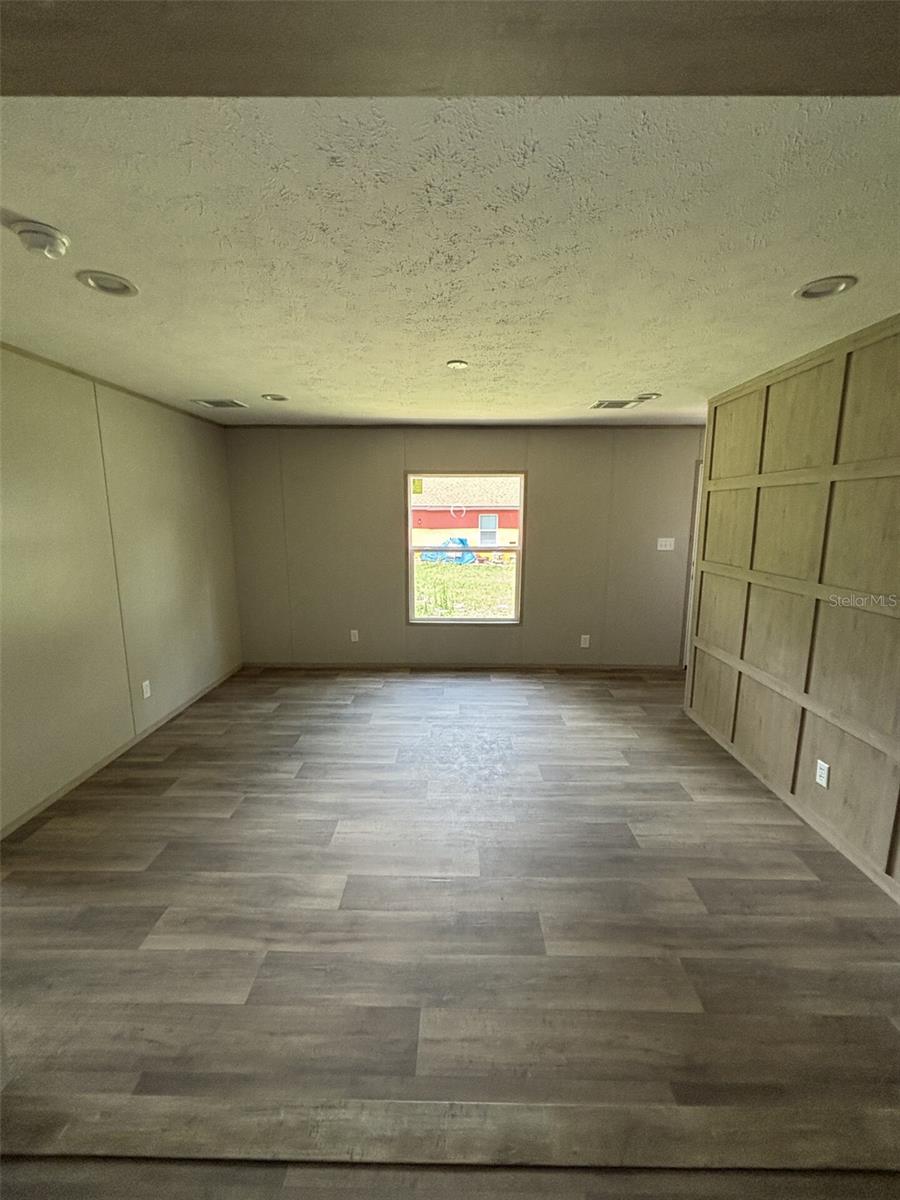 175 Smith St, Mulberry, FL 33860 photo