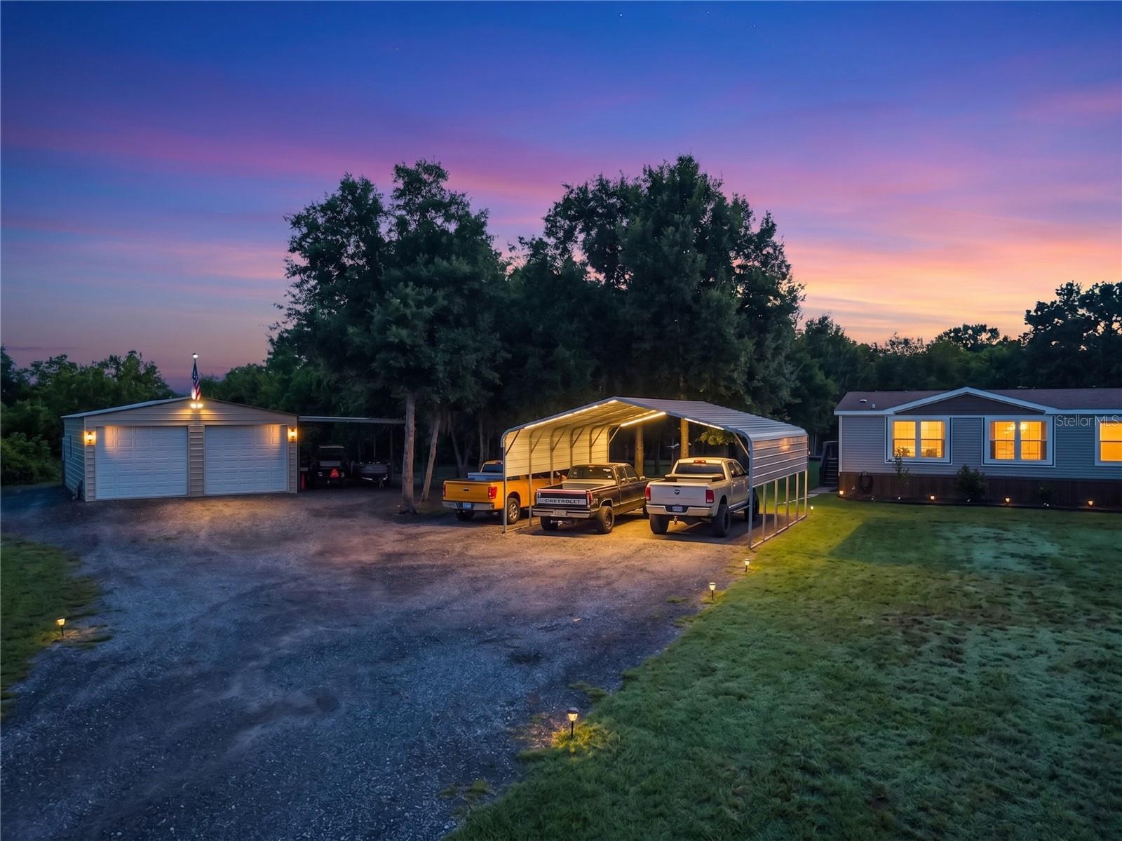 353 Uranus Trl, Osteen, FL 32764 photo