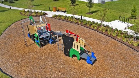 Single Family Residence in EAGLE LAKE FL 2795 PIONEER TRAIL 21.jpg