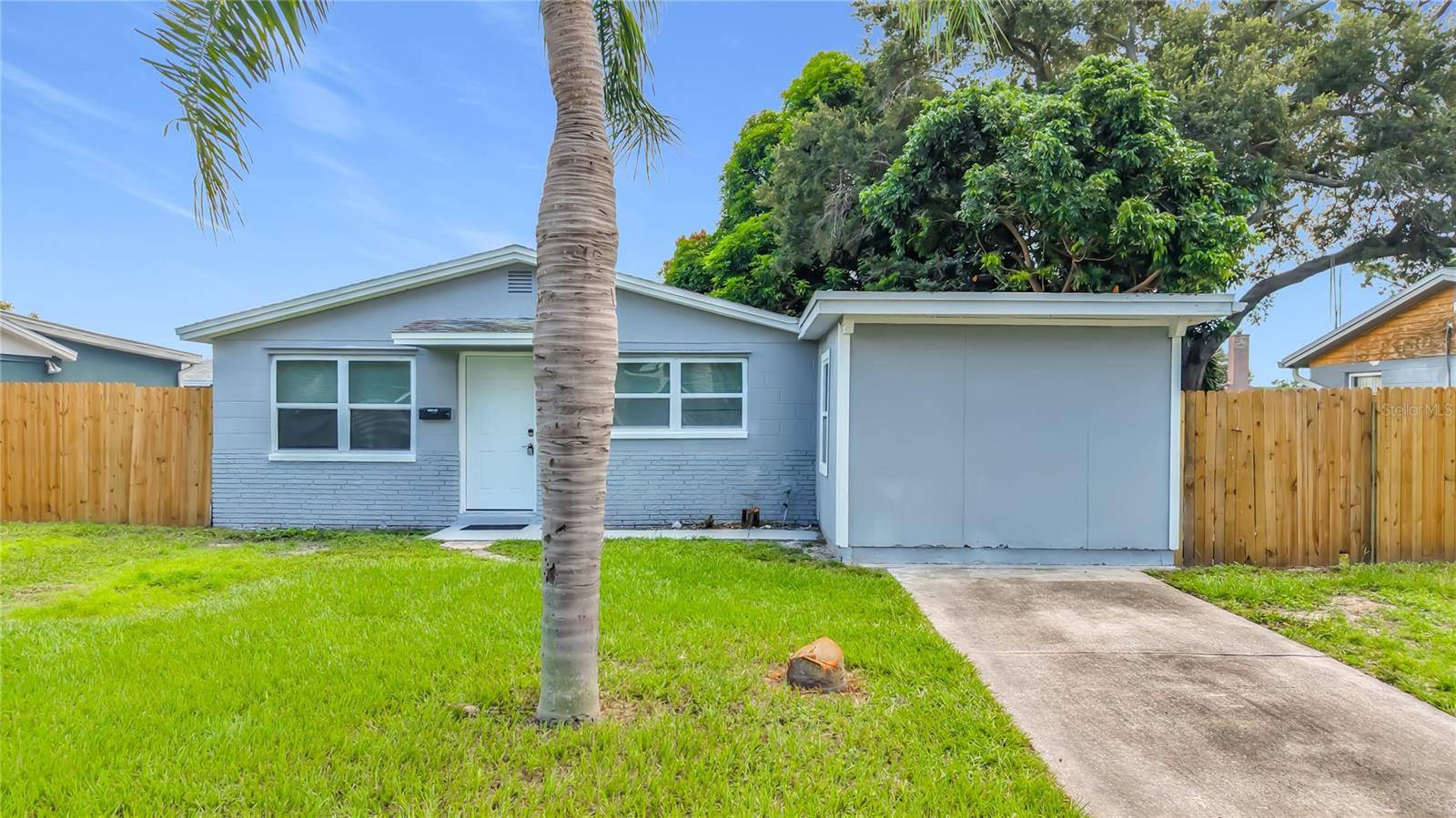 5896 92 Ave, Pinellas Park, FL 33782 photo
