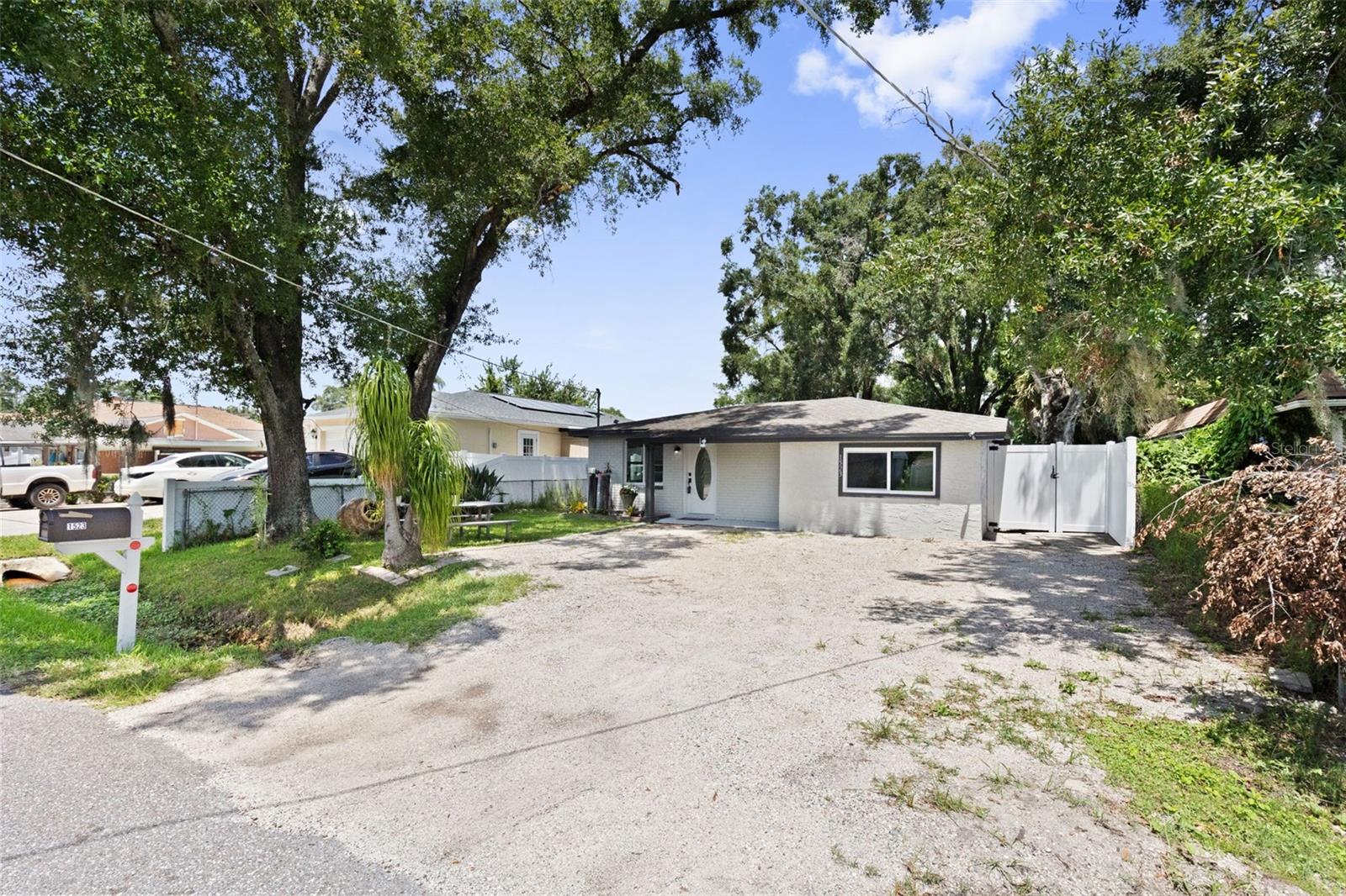 1523 W Broad St, Tampa, FL 33604 photo