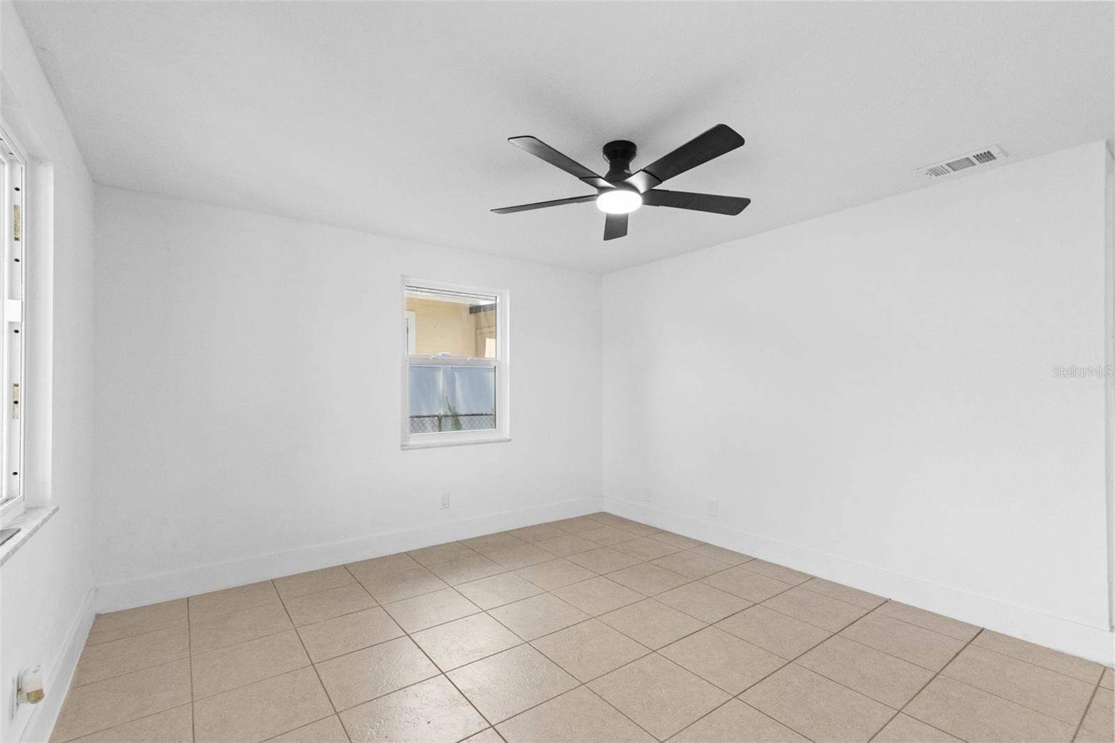 1523 W Broad St, Tampa, FL 33604 photo