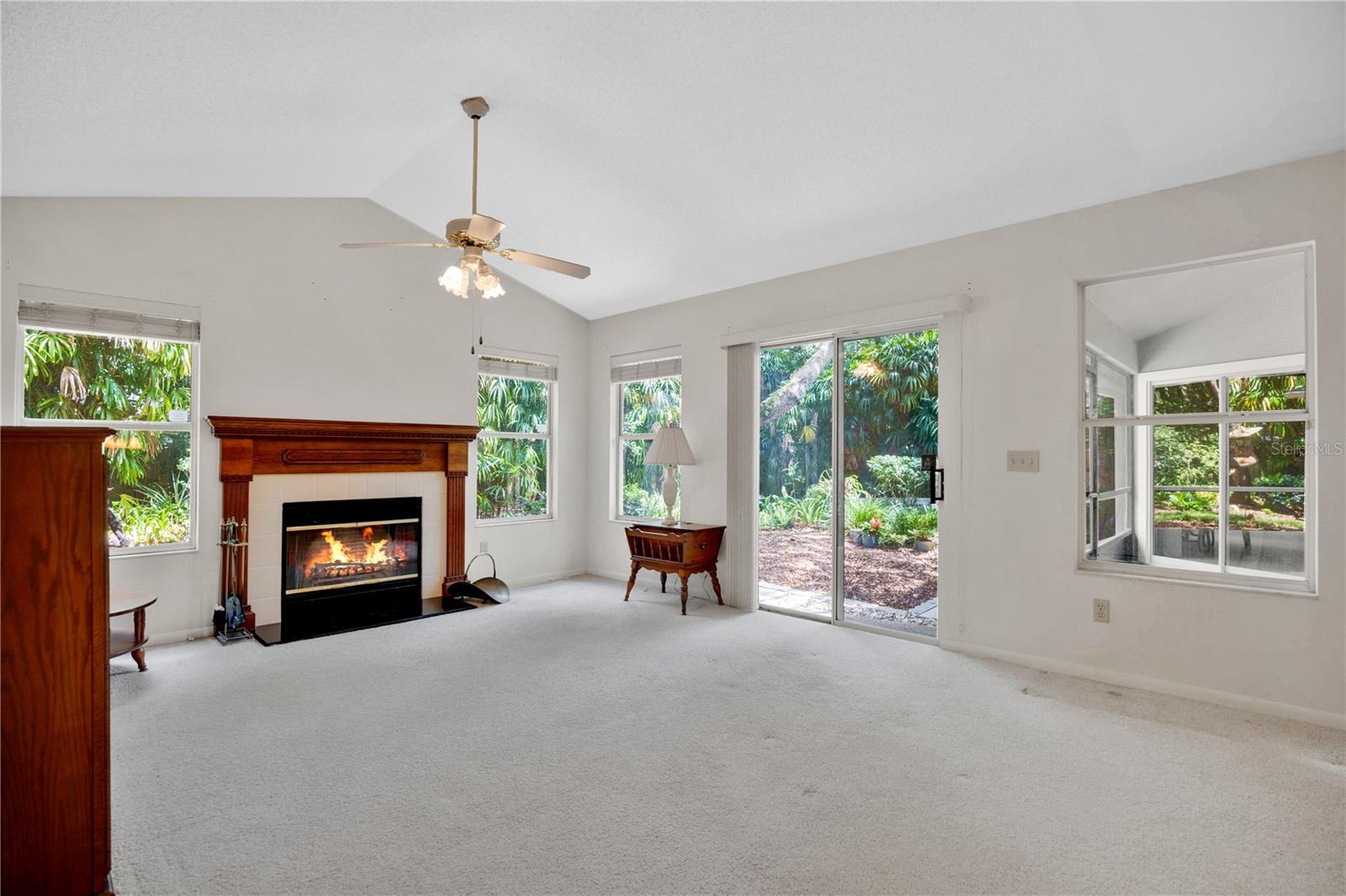 309 Oak Leaf Cir, Lake Mary, FL 32746 photo