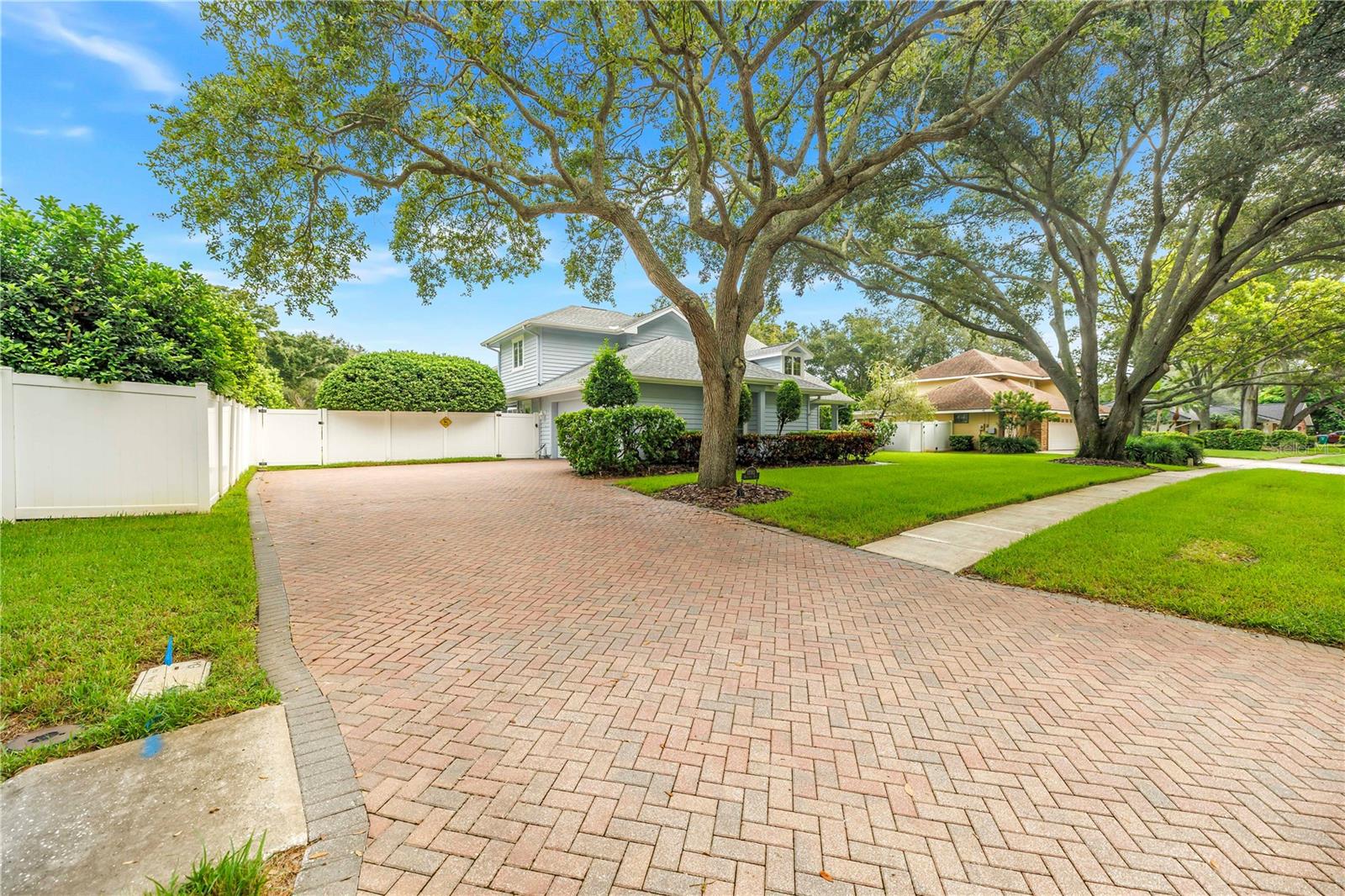 12383 Windtree Blvd, Seminole, FL 33772 photo