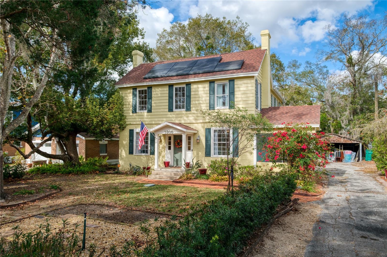 1305 Washington Ave, Eustis, FL 32726 photo