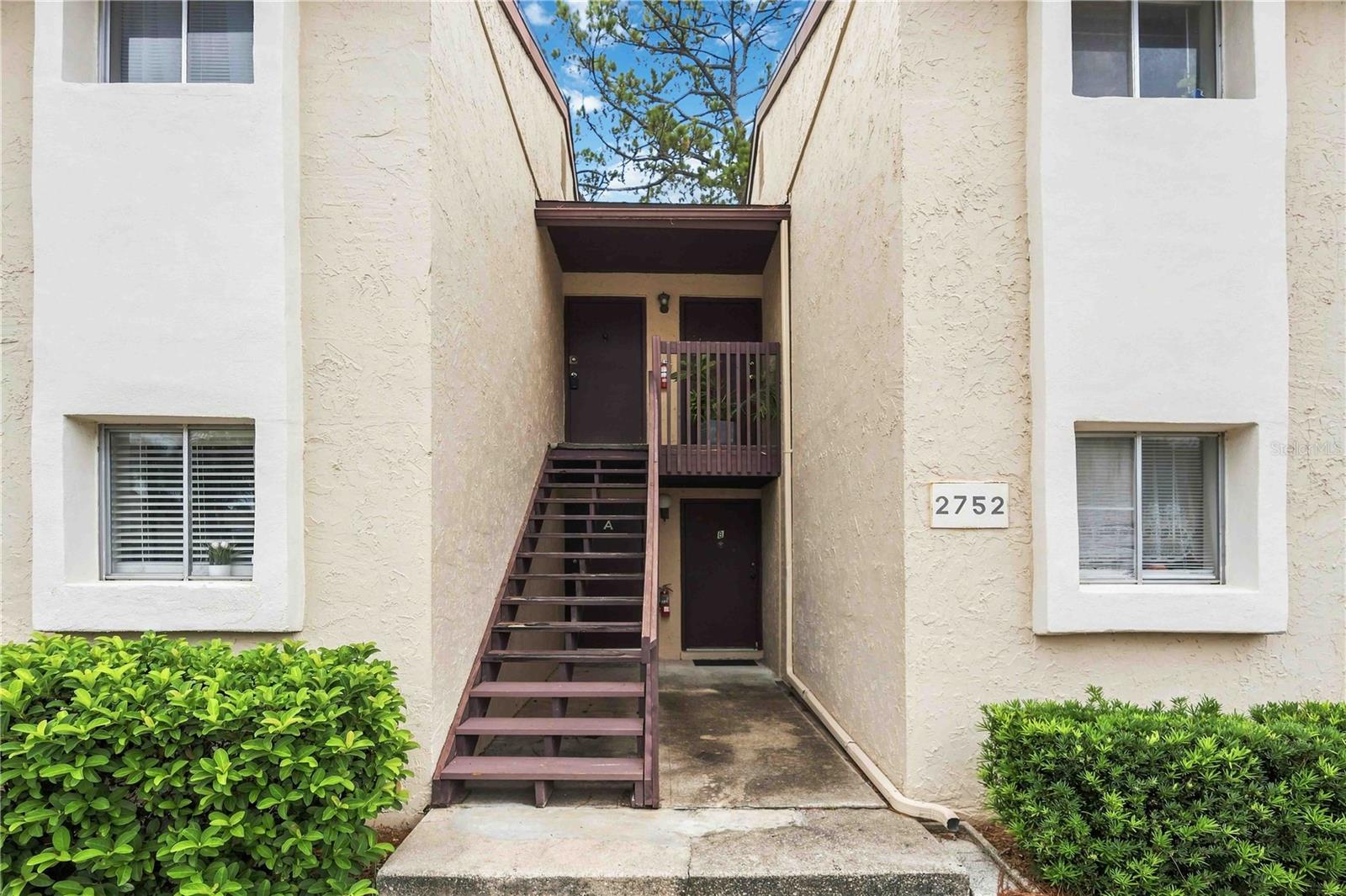 2752 Hidden Lake Blvd, Sarasota, FL 34237