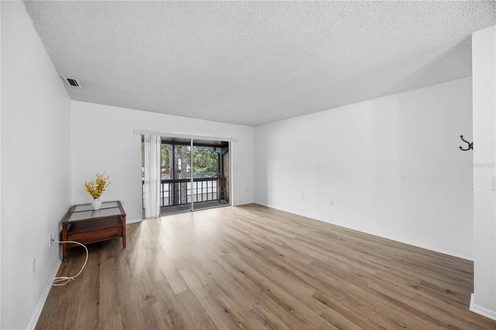 2752 Hidden Lake Blvd #C, Sarasota, FL 34237 photo