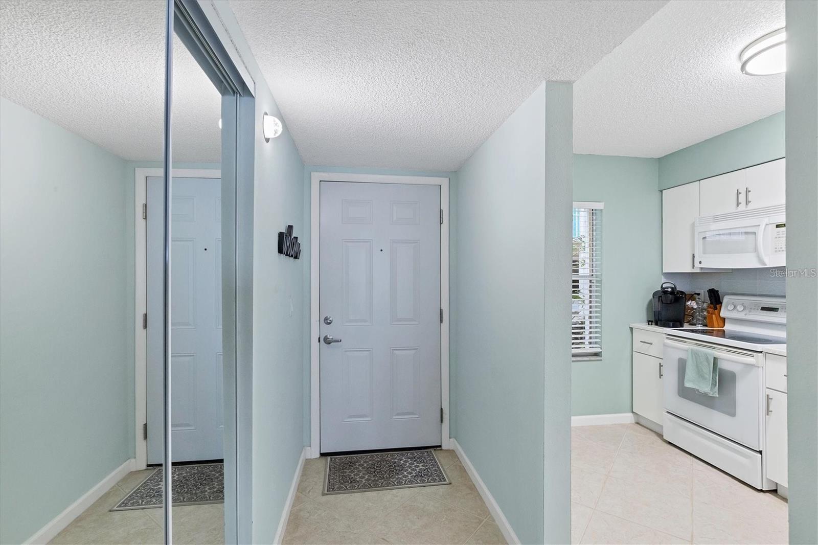 7294 Cloister Dr #9, Sarasota, FL 34231 photo