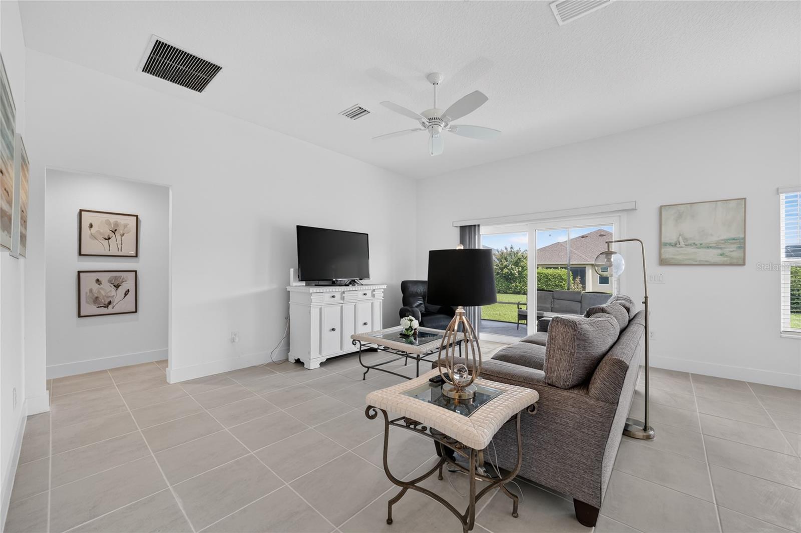 6305 Danielson Loop, The Villages, FL 32163 photo