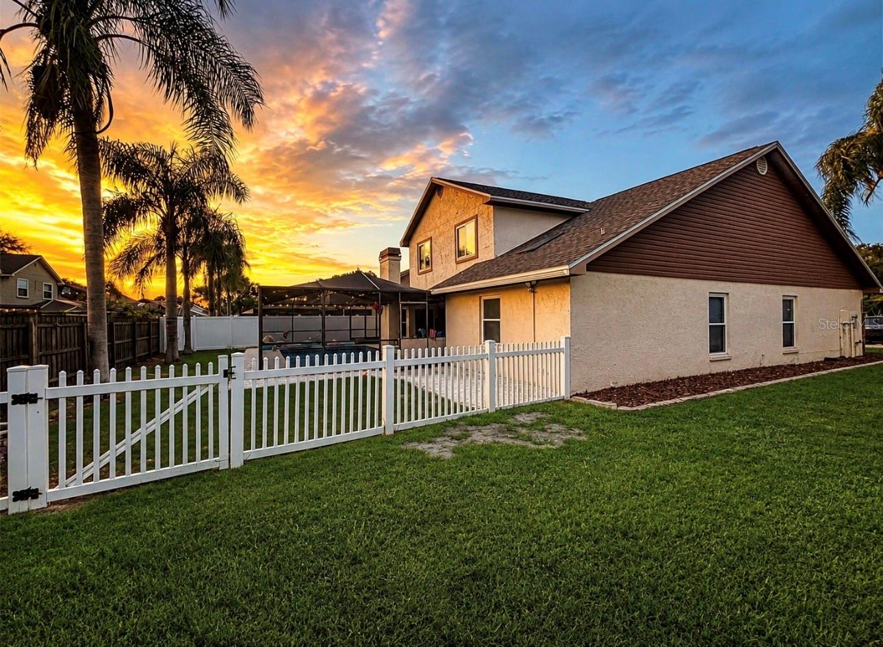 1435 Buckner Rd, Valrico, FL 33596 photo