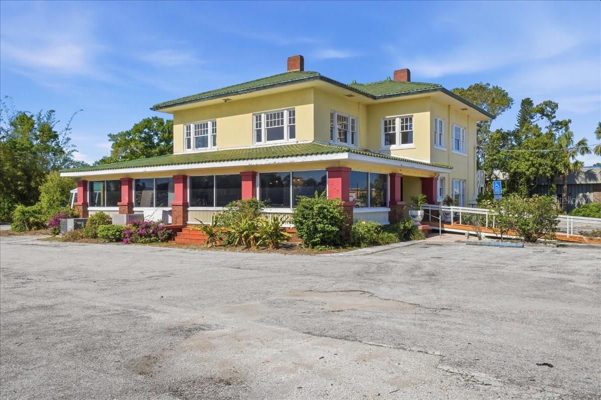 337 8 Ave, Palmetto, FL 34221