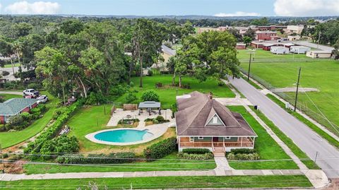 Single Family Residence in DADE CITY FL 37508 CHURCH AVENUE.jpg