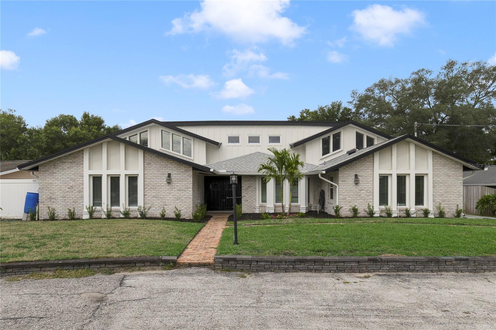 1048 Crystal Bowl Cir, Casselberry, FL 32707
