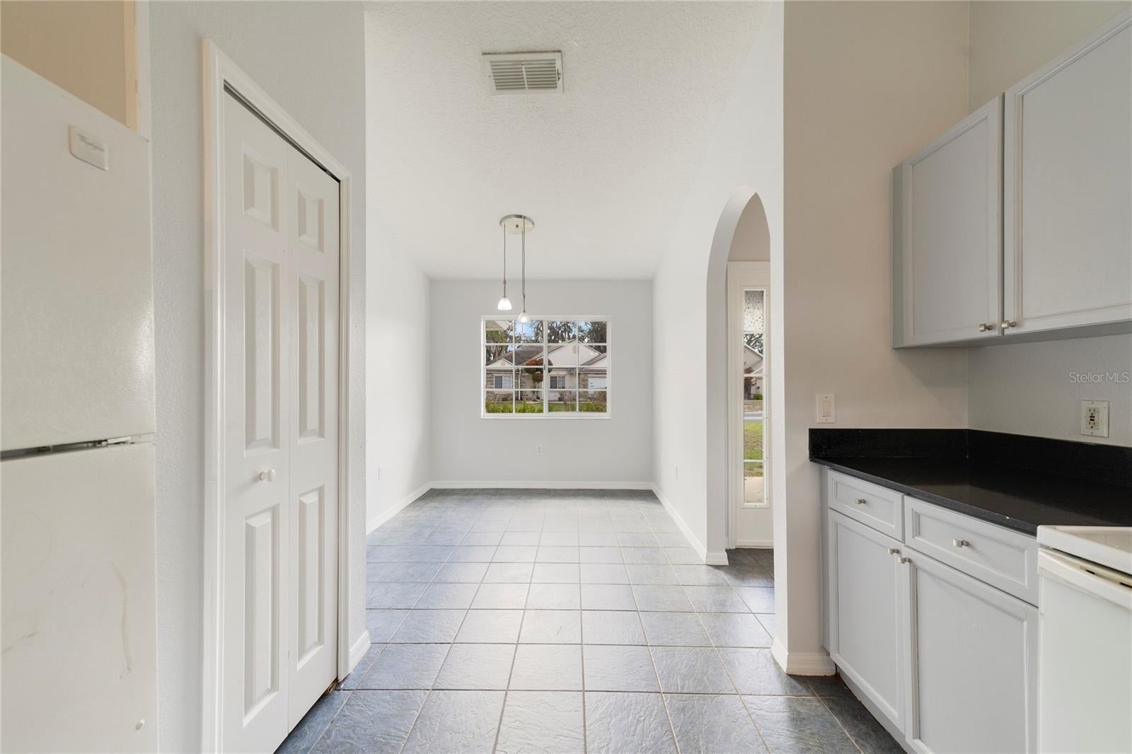 400 Paradise Woods Ct, Davenport, FL 33896 photo
