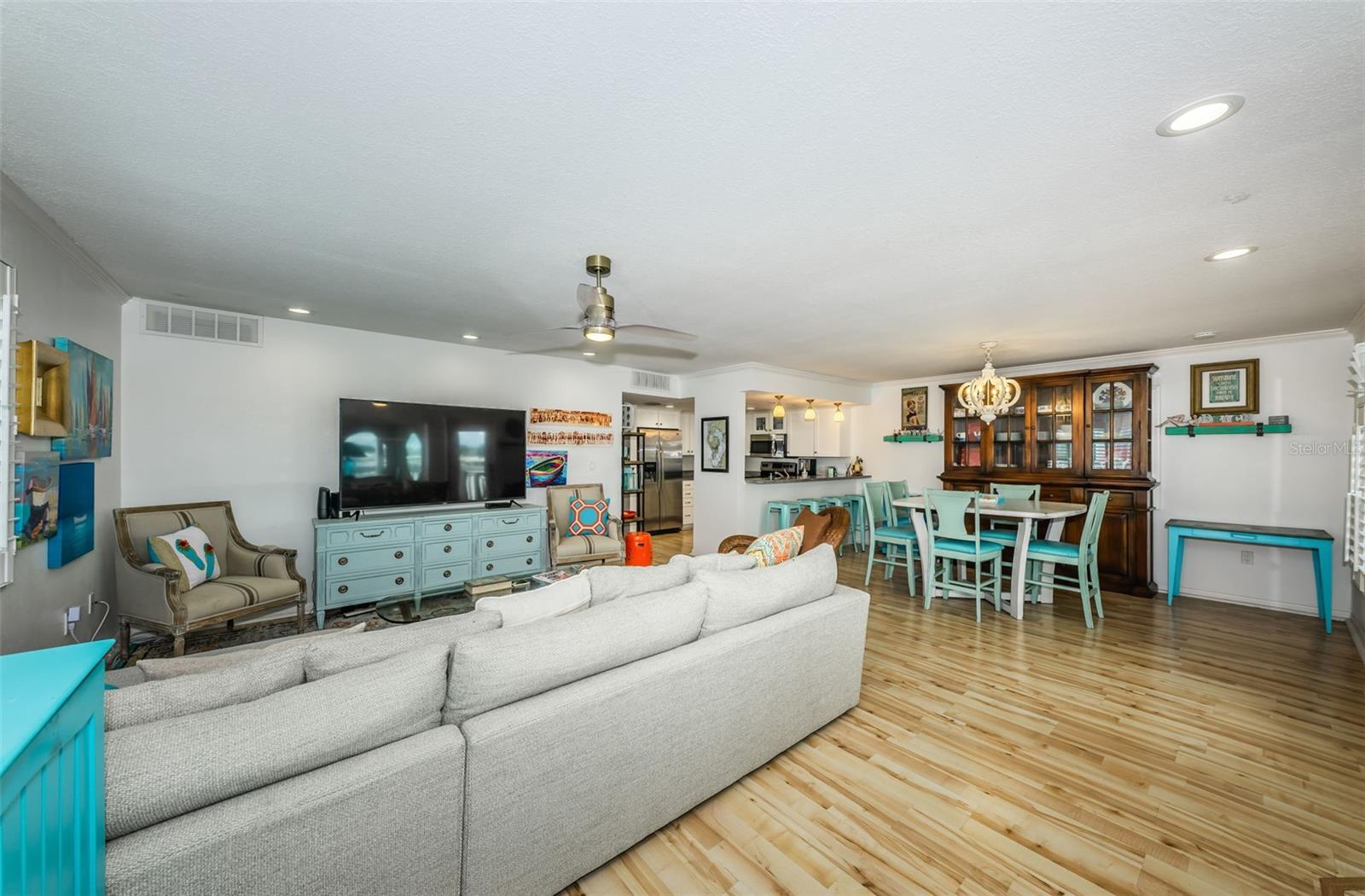 20019 Gulf Blvd #9, Indian Shores, FL 33785 photo