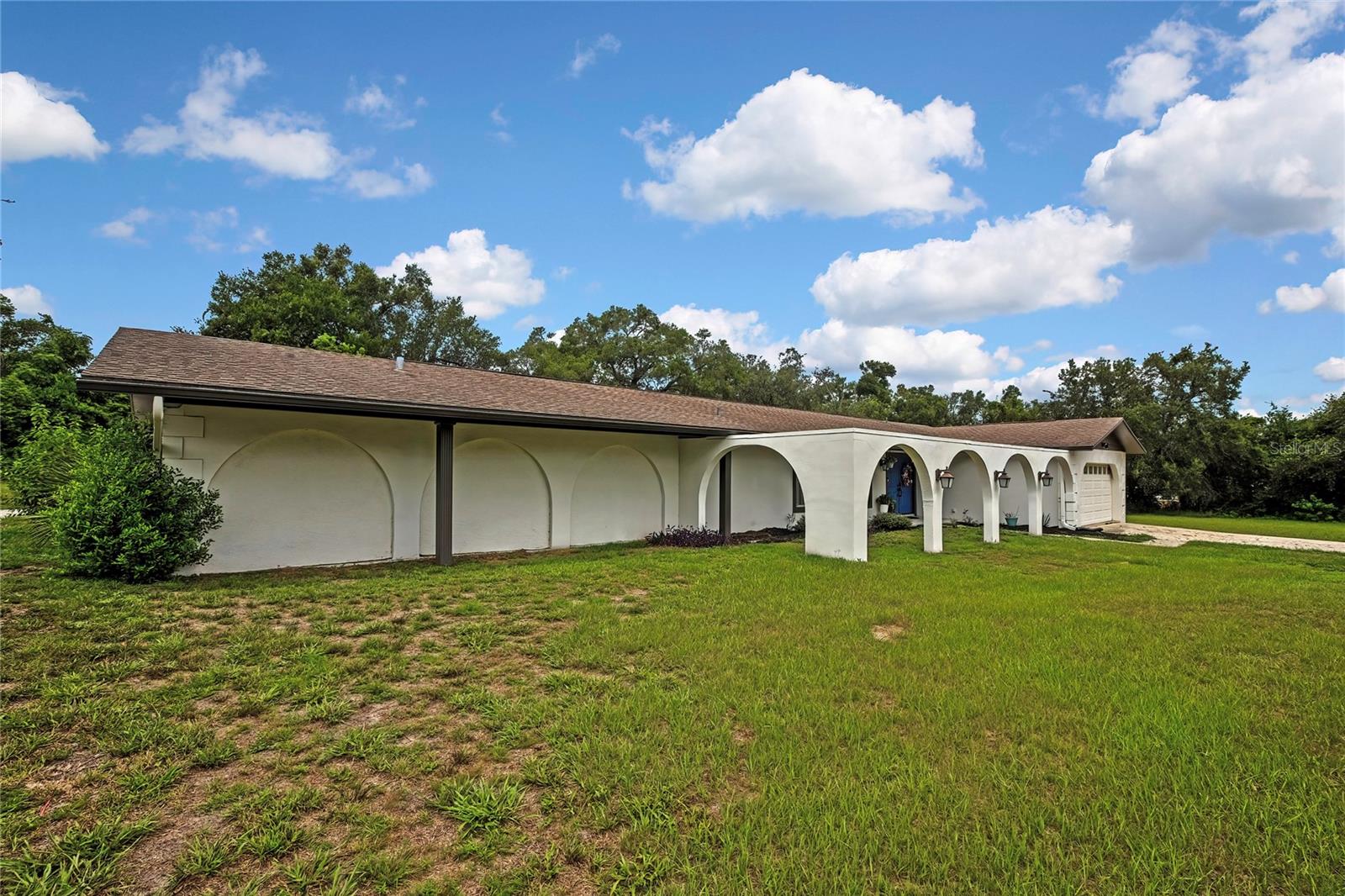 12305 Leanne Dr, Dade City, FL 33525 photo