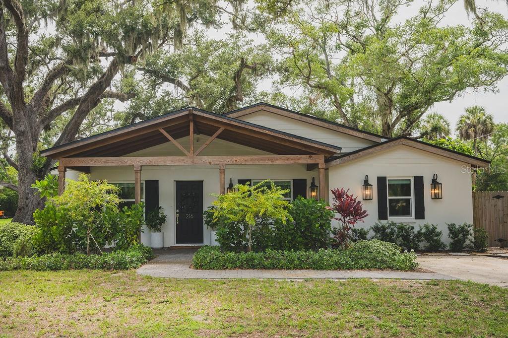 216 18 St, Bradenton, FL 34208