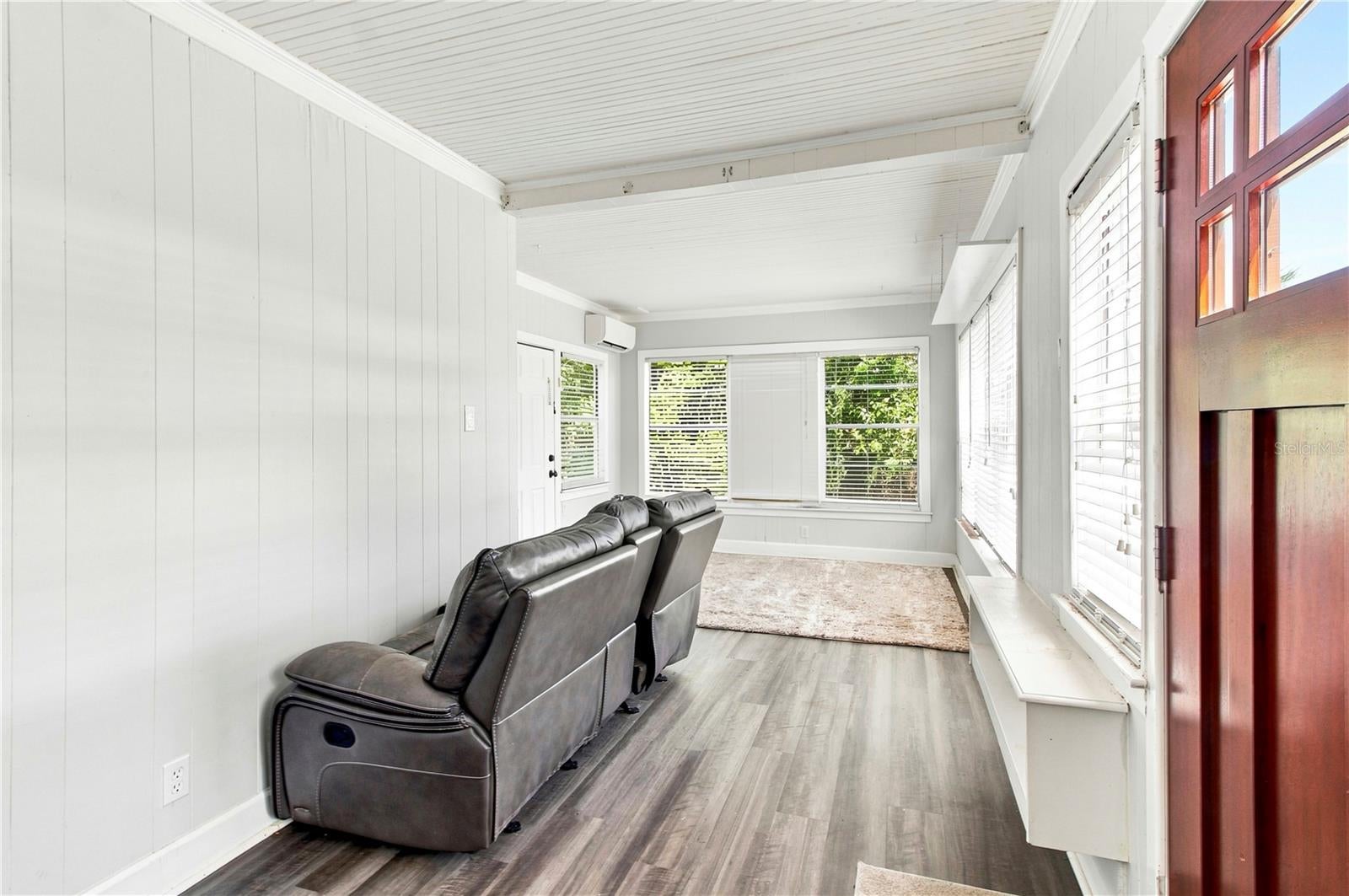 208 W 17 St, Sanford, FL 32771 photo