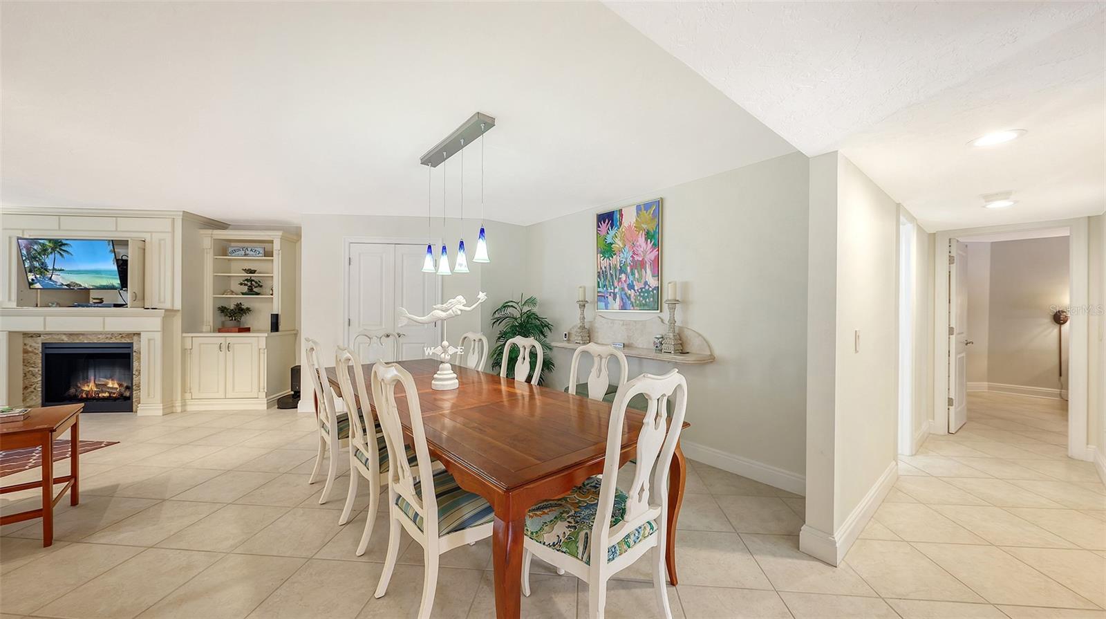 5880 Midnight Pass Rd #307, Sarasota, FL 34242 photo