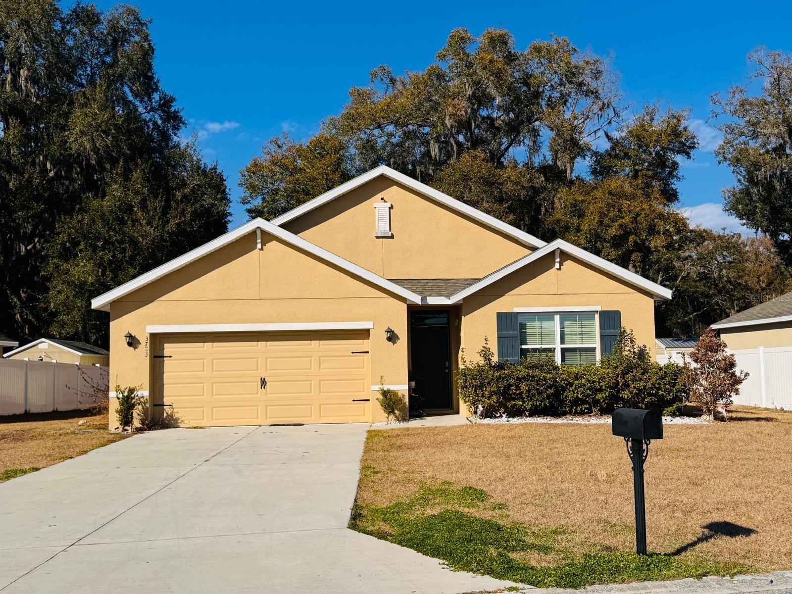 3783 97 Ln, Belleview, FL 34420