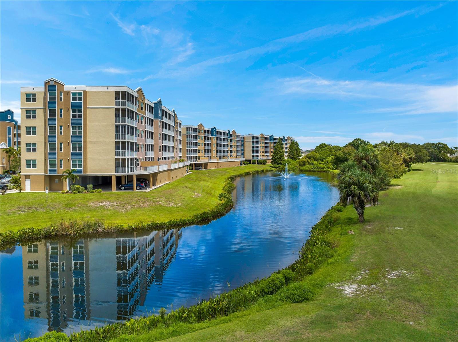 960 Starkey Rd #7205, Largo, FL 33771 photo